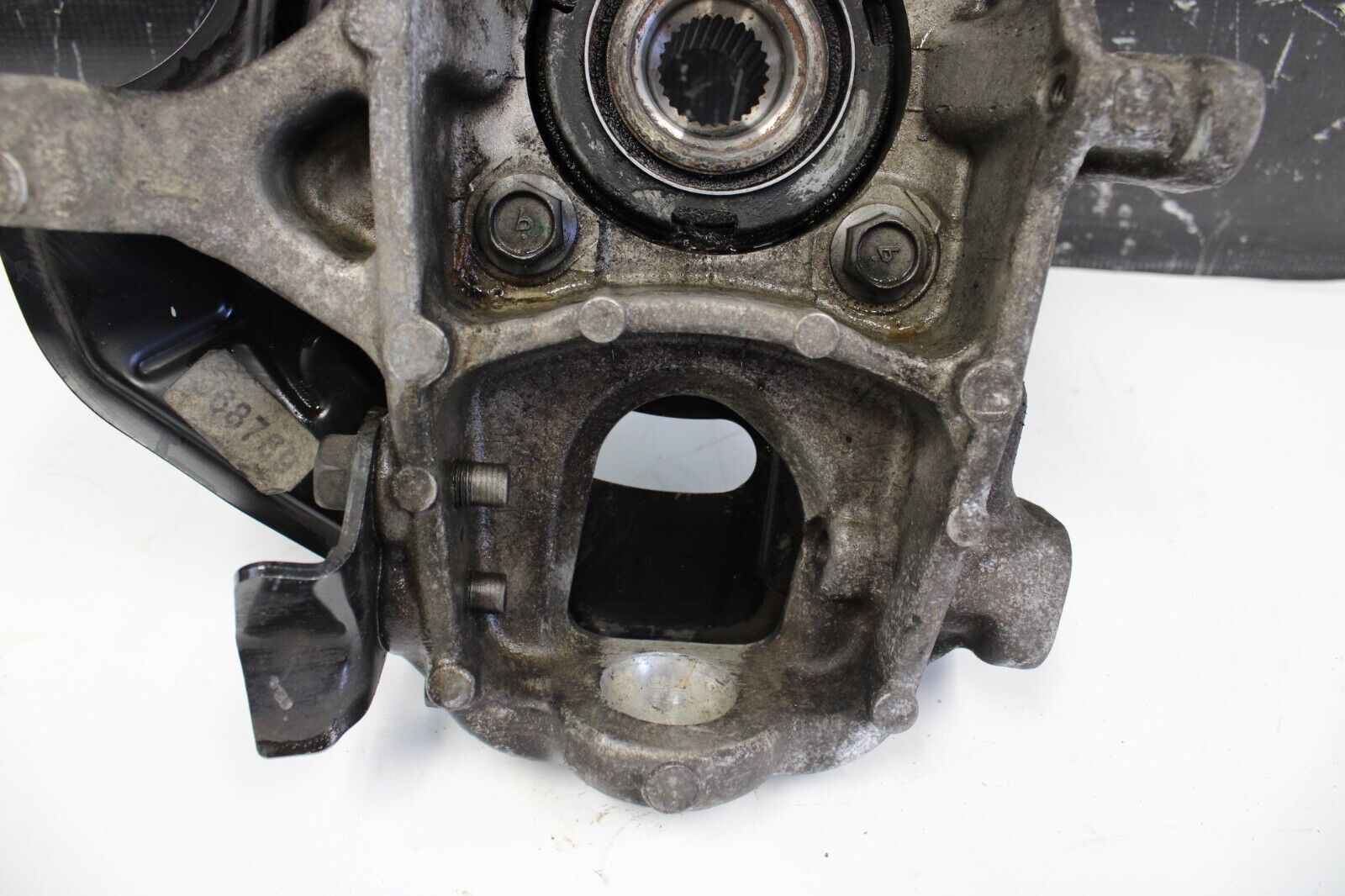 2014 Nissan GT-R GTR R35 Front LH Driver Knuckle Spindle Arm Knee Assembly OEM