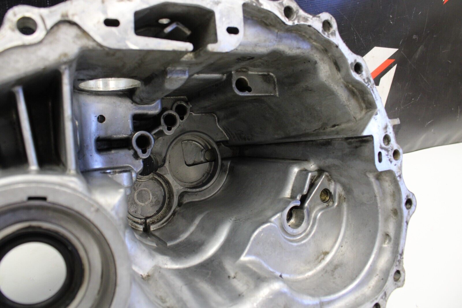 2003-2006 Mitsubishi Evo Evolutions 8 9 Transmission Bell Housing OEM 6 spd