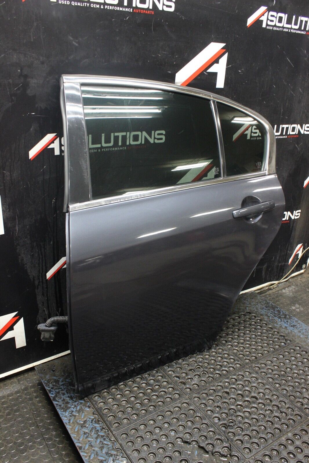 2008-2013 Infiniti G37 G37x Sedan Rear Driver Left Door OEM LH G25 G35