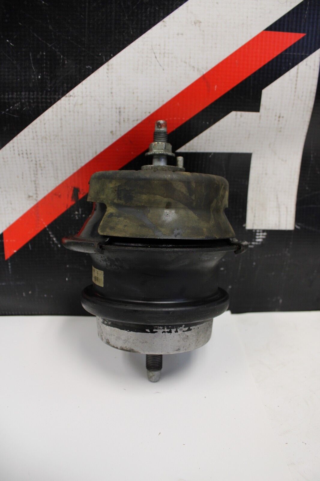 2013 NISSAN GTR GT-R R35 GTR 3.8L VR38 OEM ENGINE MOTOR MOUNT ASSY