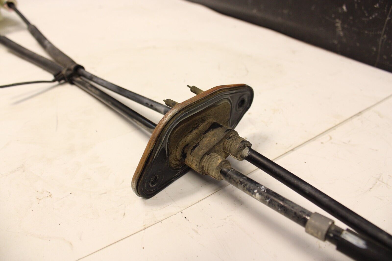 2003-2006 MITSUBISHI EVOLUTION EVO 8 9 SHIFTER CABLES OEM 6 SPEED 6SPD M/T