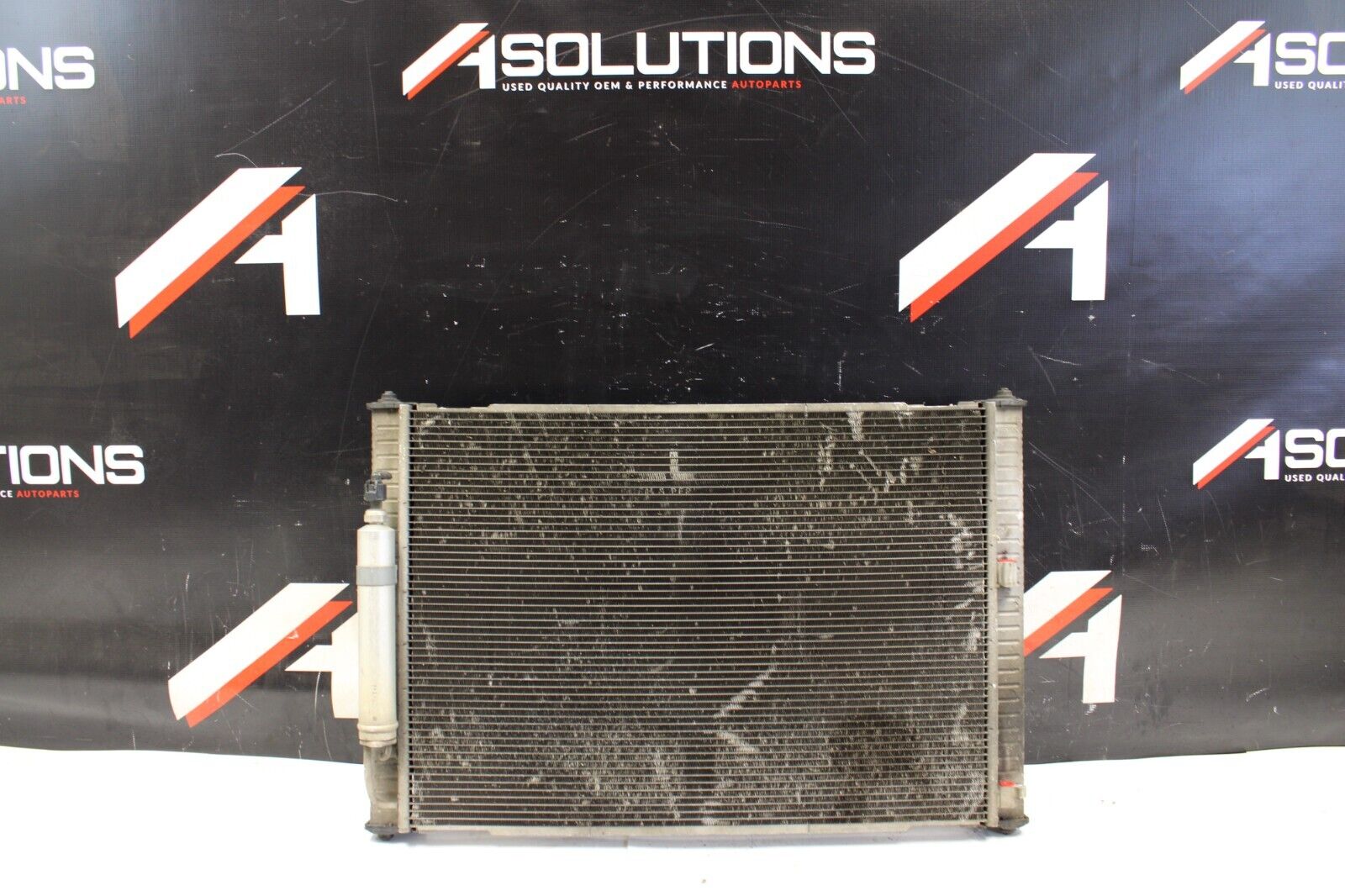 03-07 Infiniti G35 Manual 6 Speed OEM Denso Radiator Assembly Condenser Fans