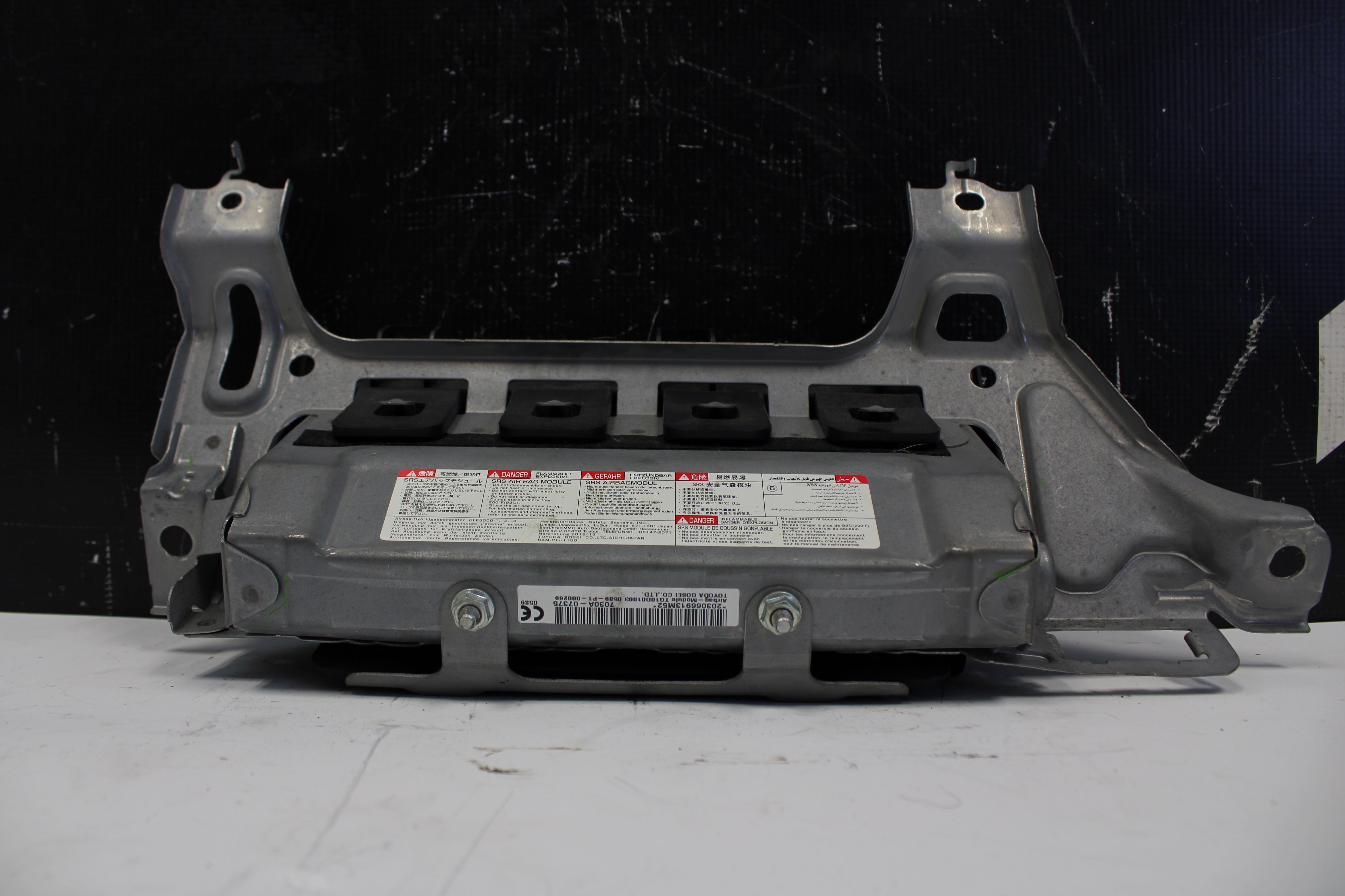 08-15 Mitsubishi Evolution Evo X GSR MR Knee Airbag