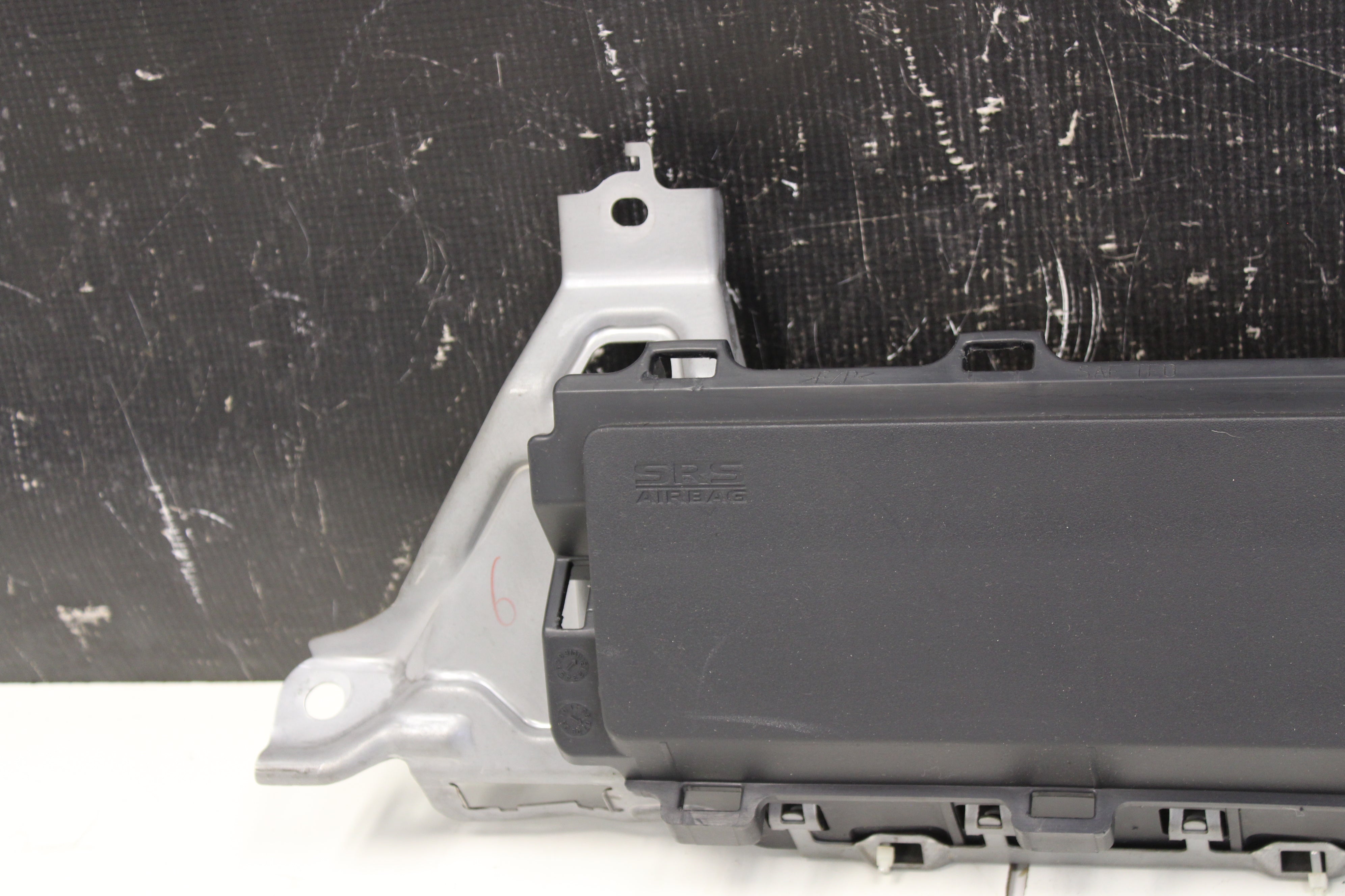 2008-2015 Mitsubishi Evolution Evo X GSR MR Knee Airbag