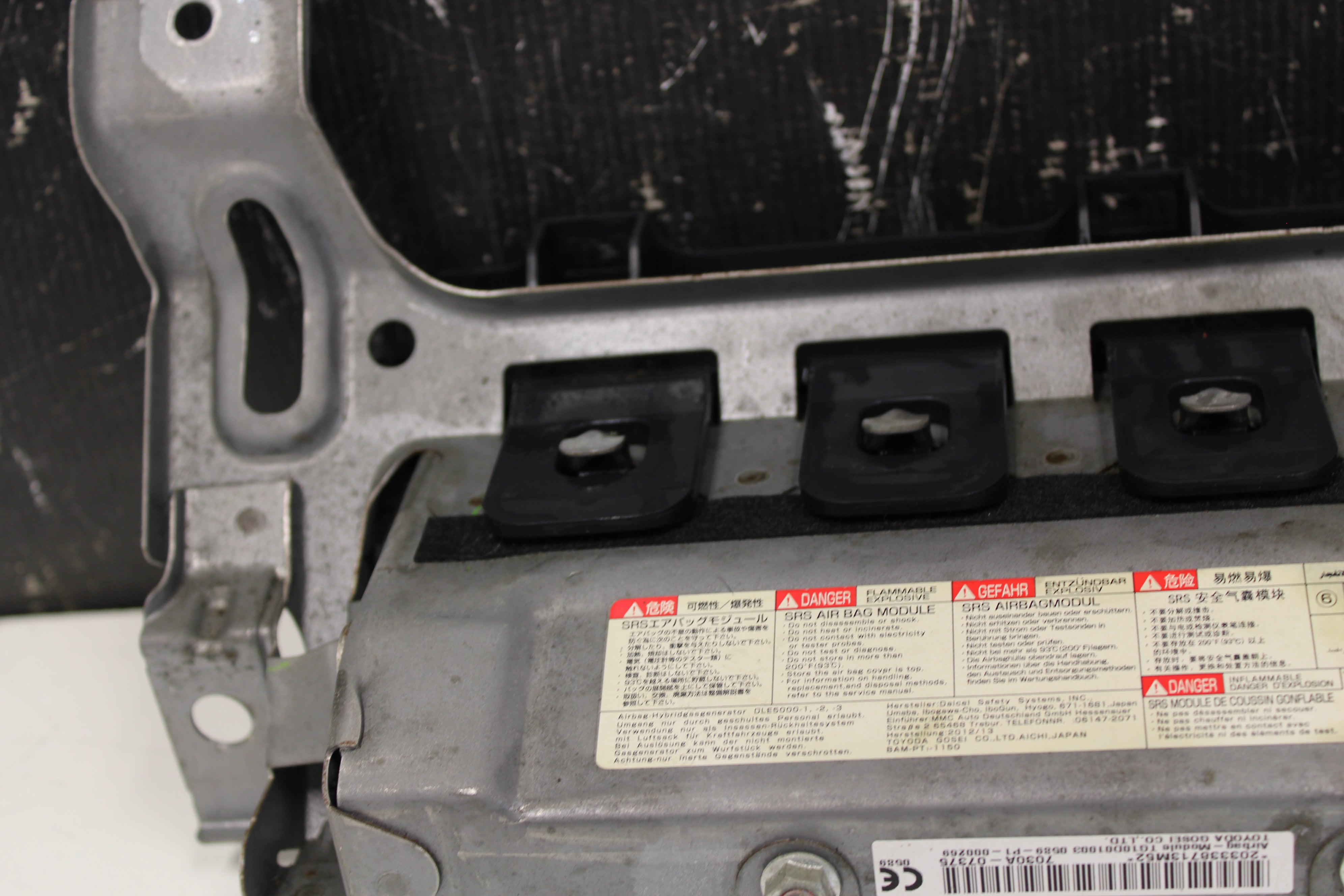 2008-2015 Mitsubishi Evolution Evo X GSR MR Knee Airbag