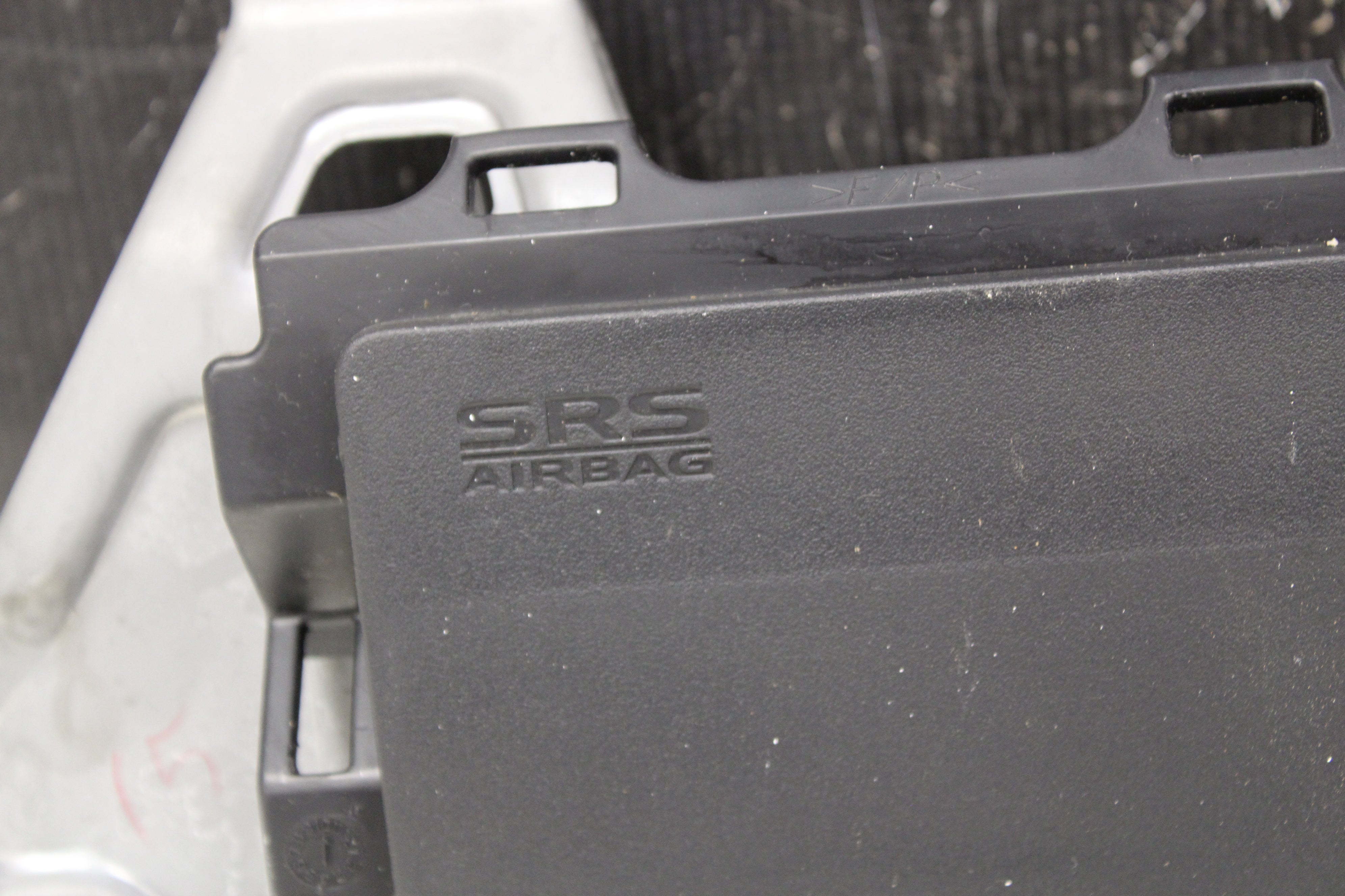 2008-2015 Mitsubishi Evolution Evo X GSR MR Knee Airbag