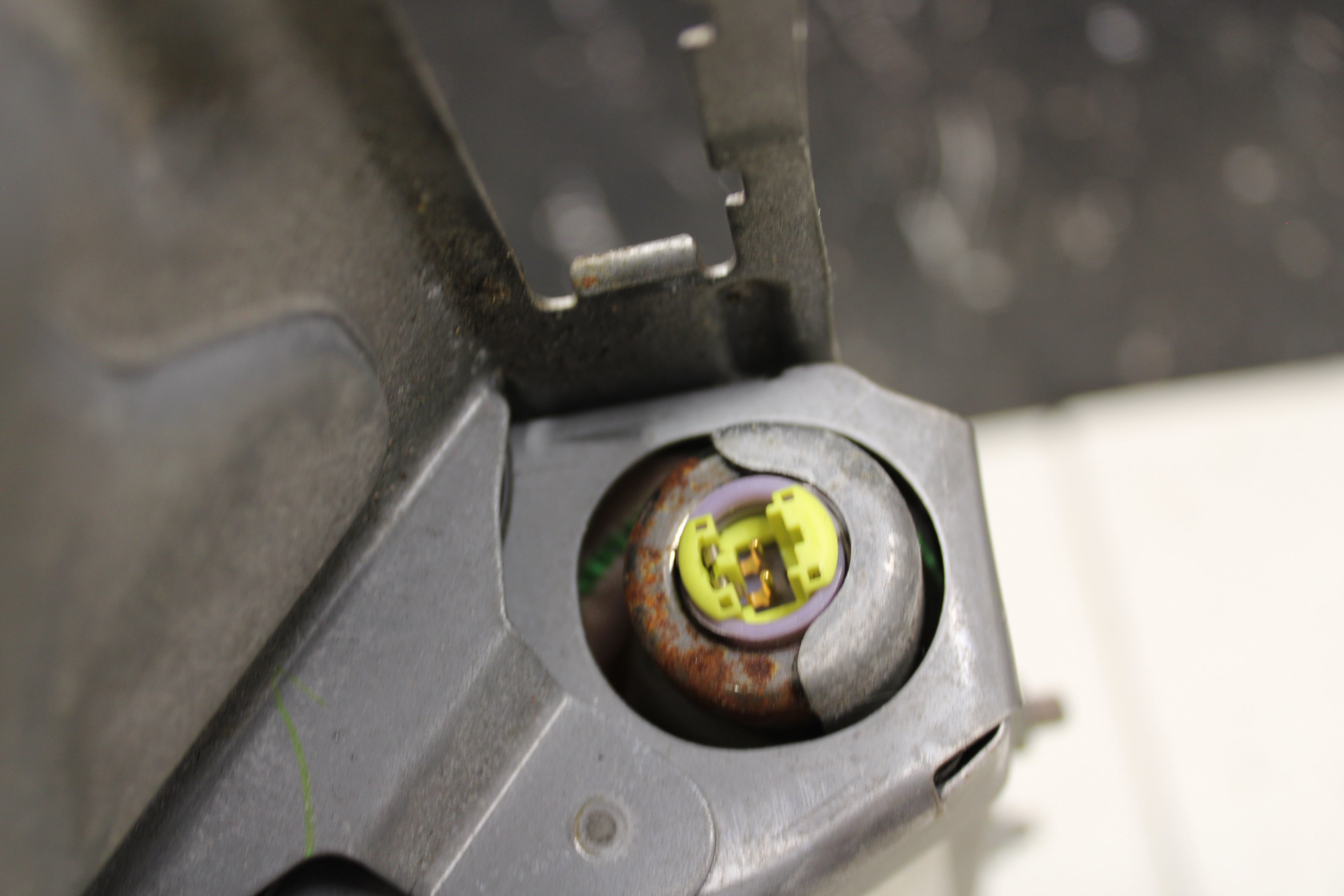 2008-2015 Mitsubishi Evolution Evo X GSR MR Knee Airbag