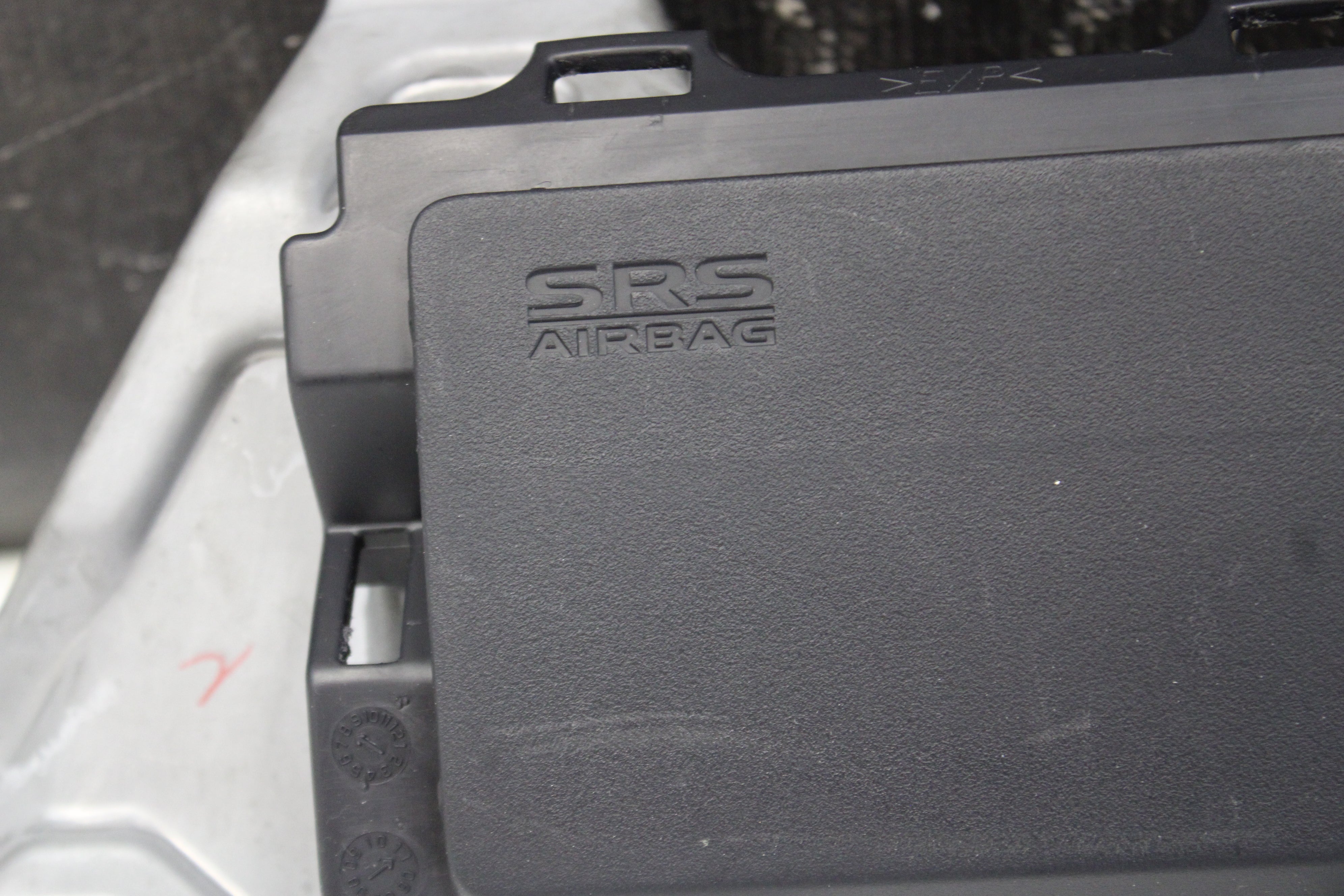 2008-2015 Mitsubishi Evolution Evo X GSR MR Knee Airbag