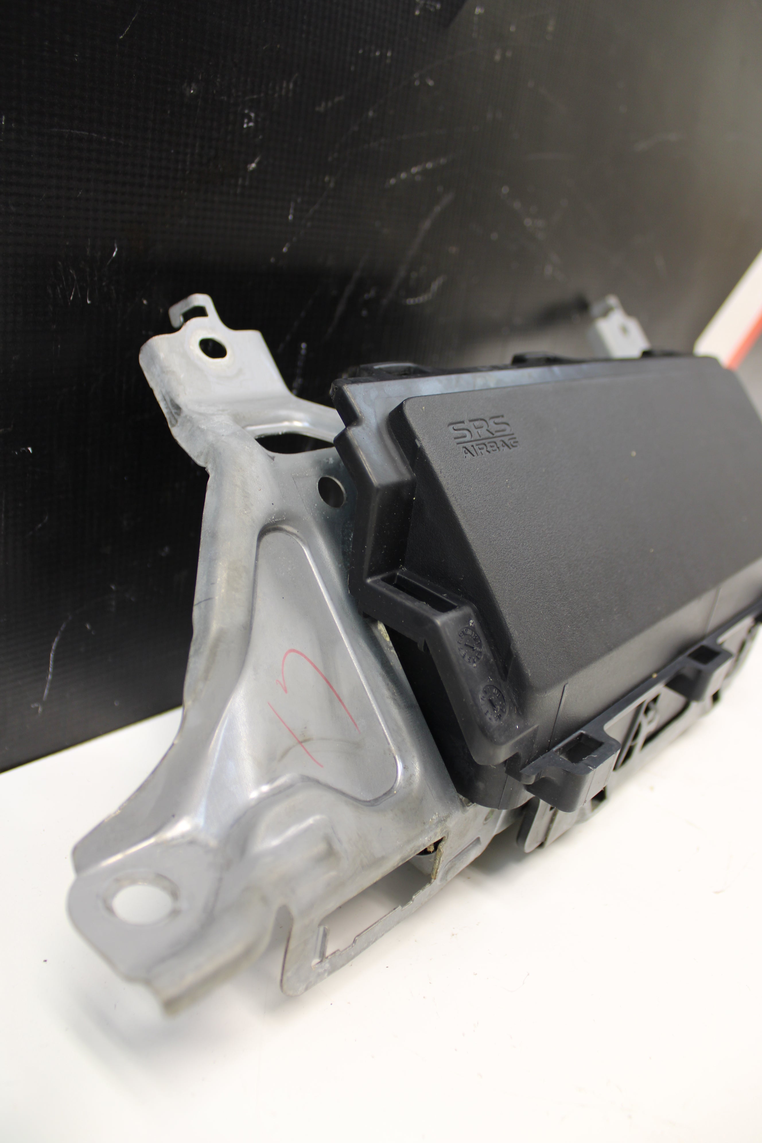 08-15 Mitsubishi Evolution Evo X GSR MR Knee Airbag