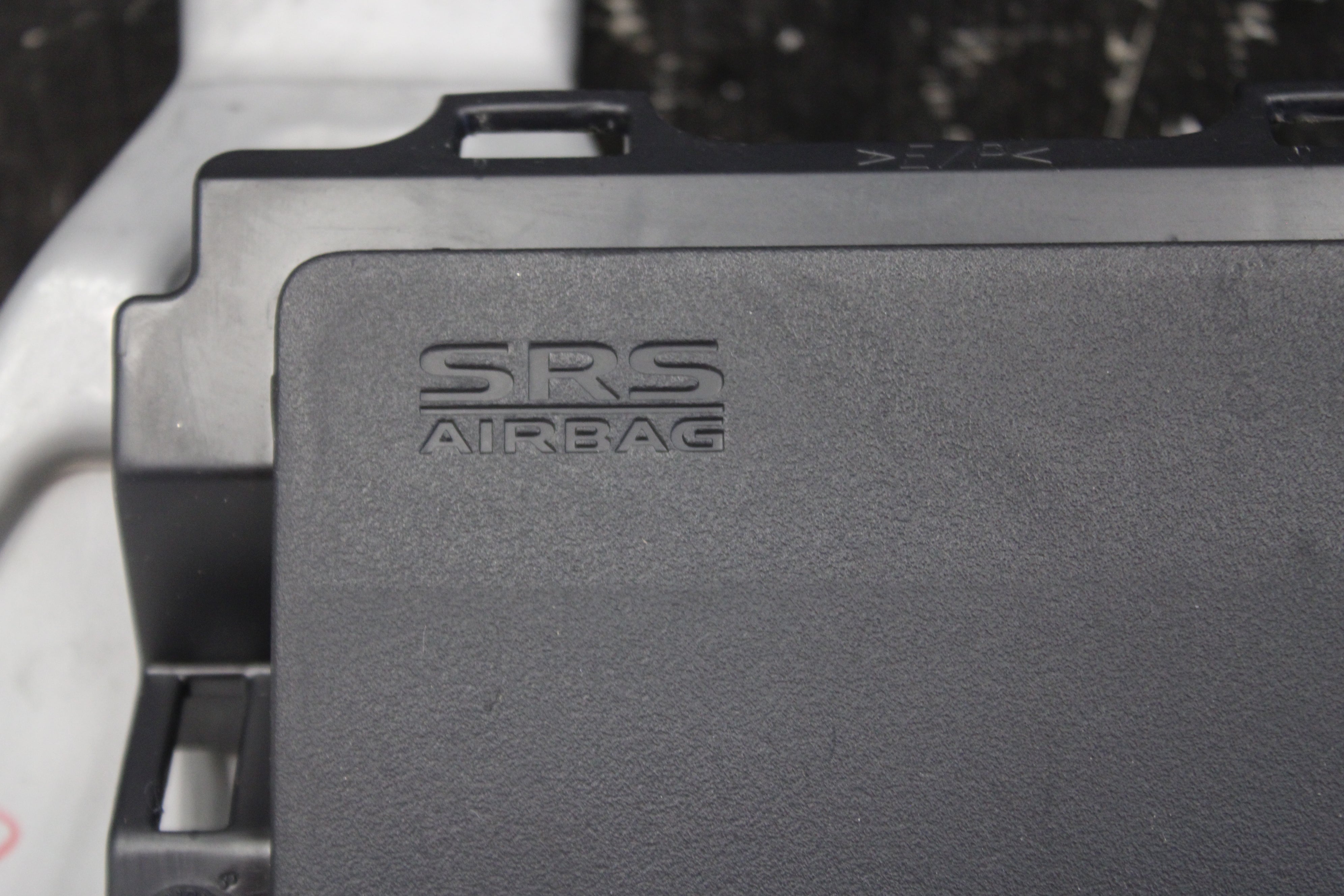 08-15 Mitsubishi Evolution Evo X GSR MR Knee Airbag