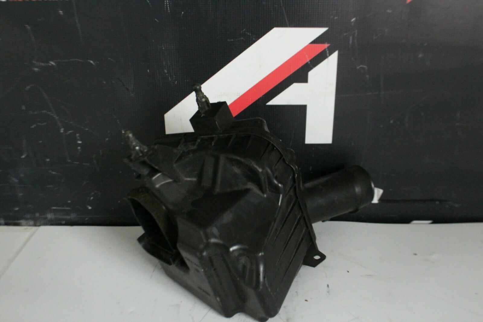 2007-2009 Nissan 350Z OEM Air Filter Box w/ Mass Air Flow Sensor MAF