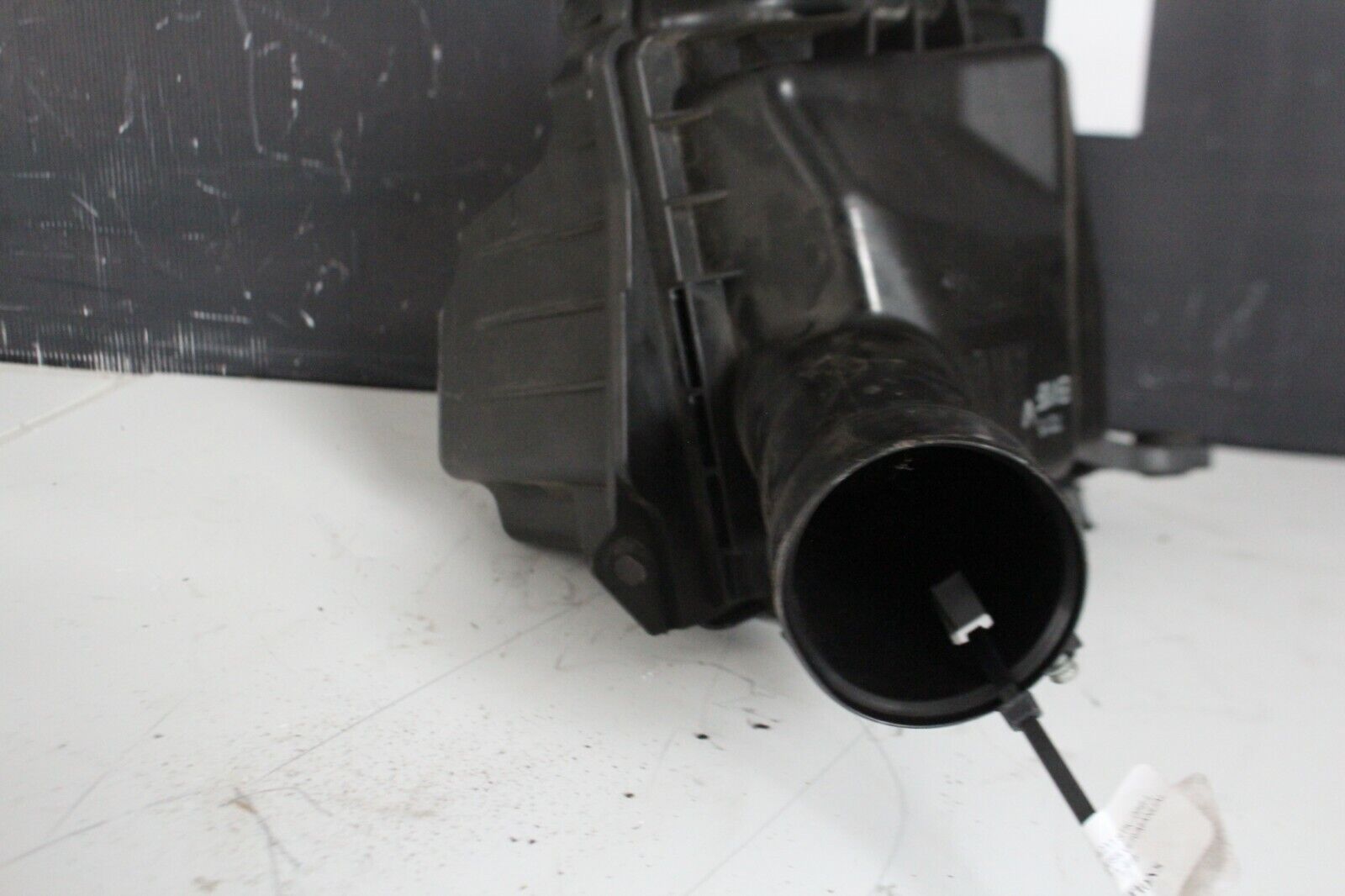 2007-2009 Nissan 350Z OEM Air Filter Box w/ Mass Air Flow Sensor MAF