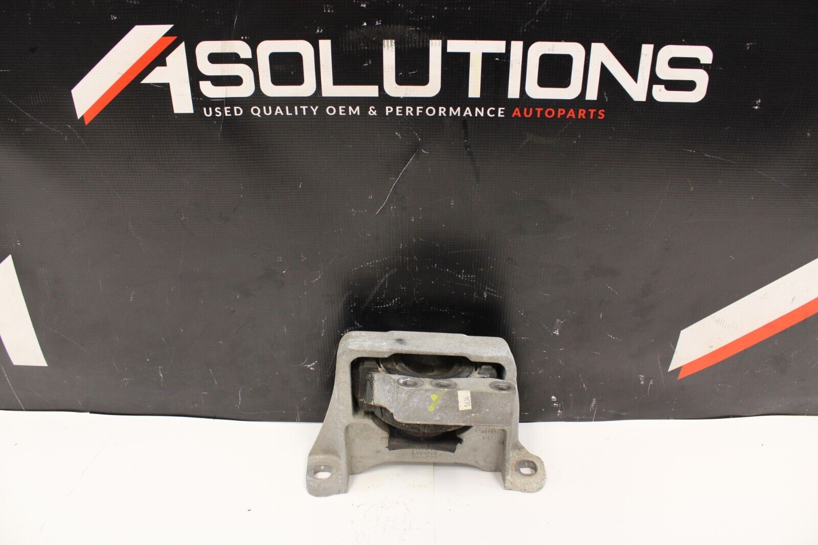 2018 FORD FOCUS ST ENGINE MOTOR MOUNT OEM A Solutions Auto Parts Inc.