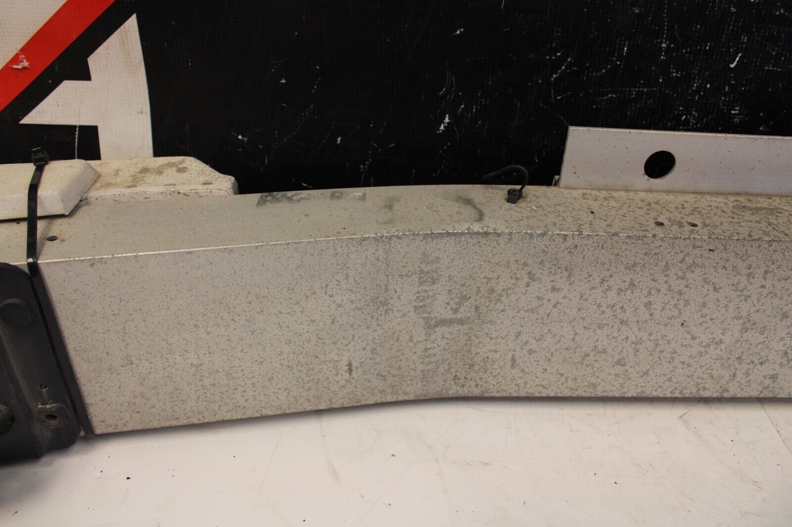 2013 Infiniti G37X Sedan REAR BUMPER REINFORCEMENT CRASH BAR FOAM OEM