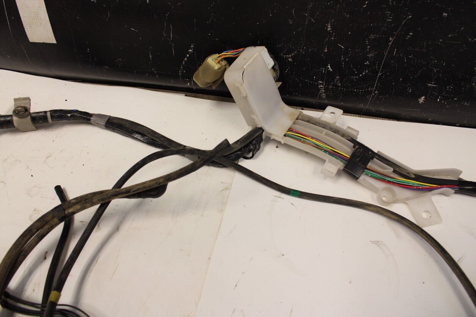 03-05 MITSUBISHI EVOLUTION EVO 8 VIII PASSENGER RIGHT INTERIOR FLOOR HARNESS