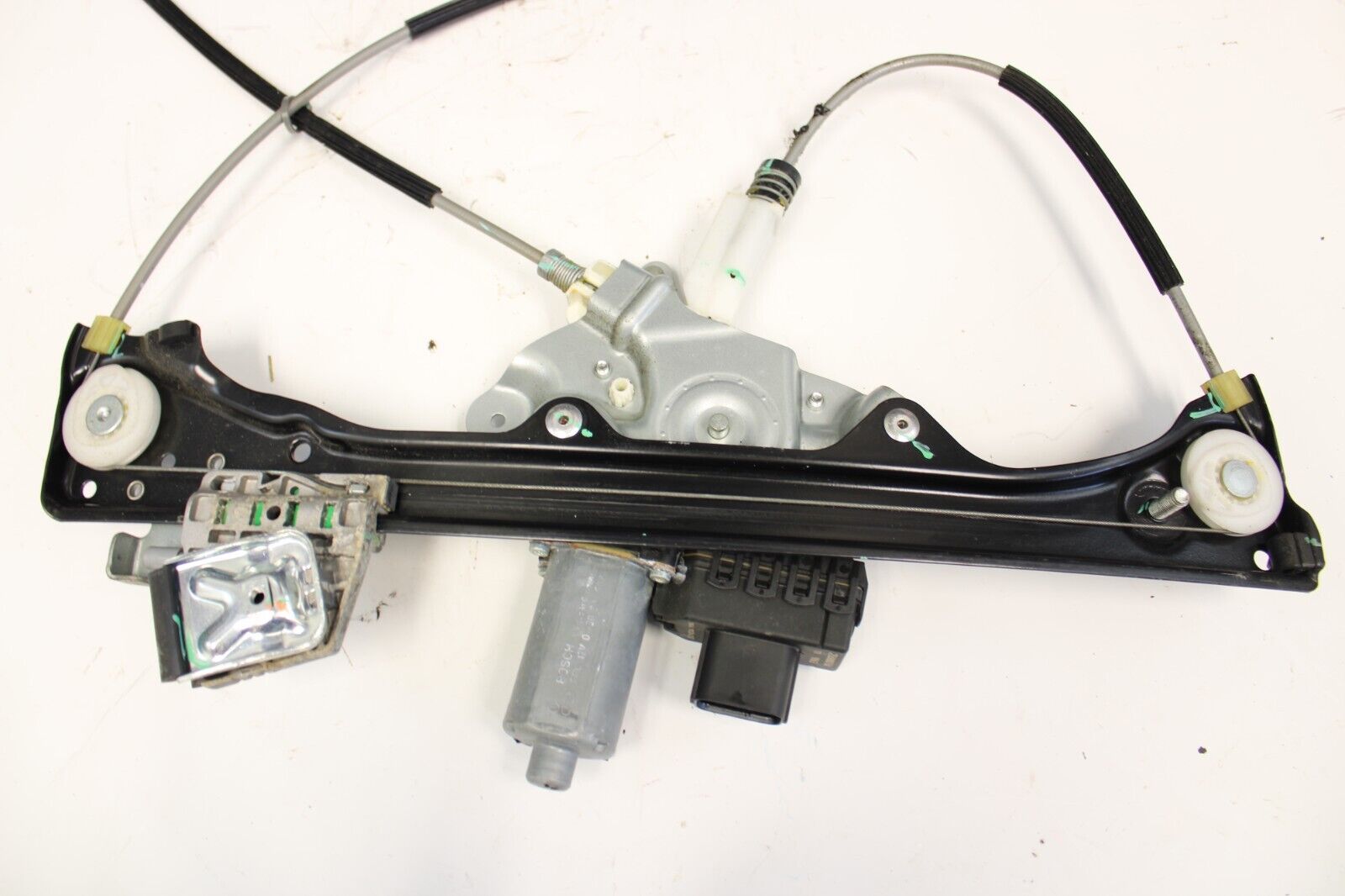2009-2020 NISSAN GTR R35 WINDOW REGULATOR WITH MOTOR LEFT DRIVER SIDE