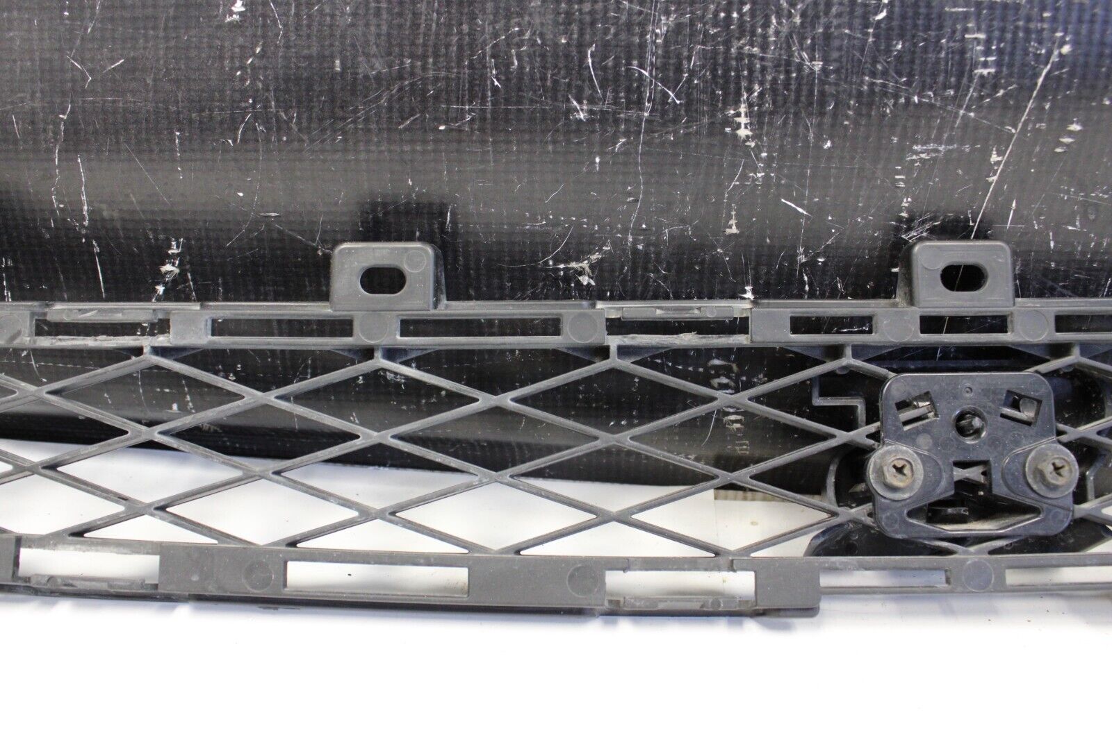 2013 NISSAN GT-R R35 GTR VR38 3.8L OEM FRONT BUMPER GRILLE UPPER Grill