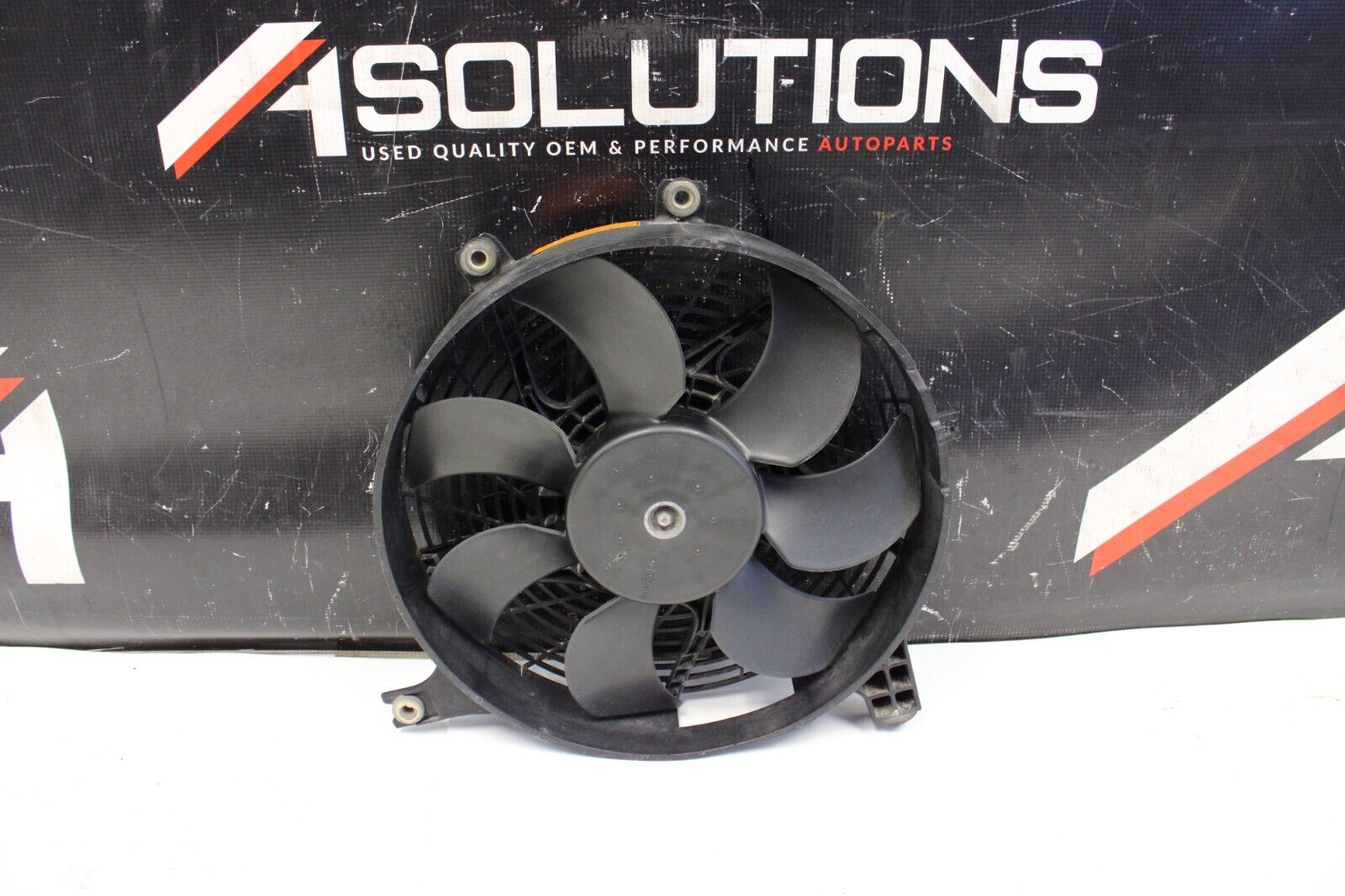 2003-2006 Mitsubishi Lancer Evolution Evo 8 & 9 AC FAN ASSEMBLY