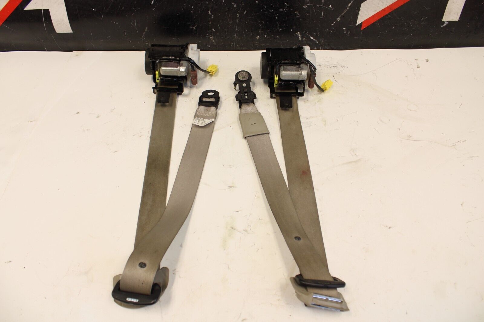 04-08 ACURA TL (TYPE-S) DRIVER PASSENGER SIDE FRONT SEAT BELT RETRACTOR TAN