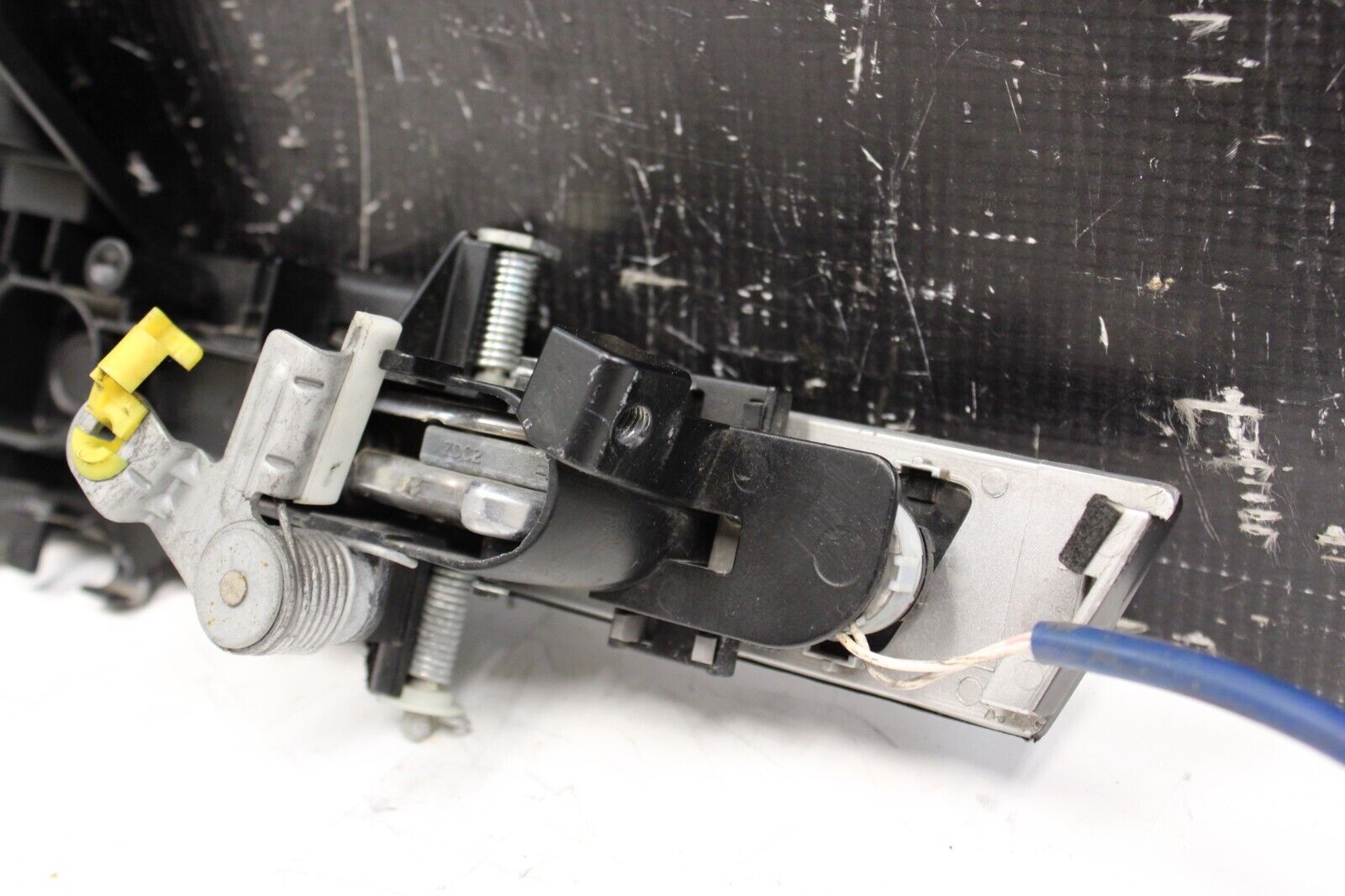 2013 Nissan GTR R35 RH Right Passenger Side Exterior Door Handle W Trim GT-R OEM