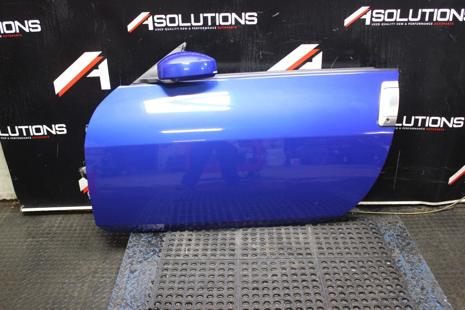 2003 - 2009 NISSAN 350Z CONVERTIBLE LEFT DRIVER SIDE DOOR OEM COMPLETE
