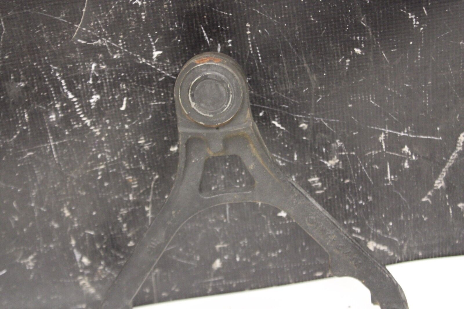 2000-2009 HONDA S2000 USED FRONT DRIVER SIDE UPPER CONTROL ARM OEM