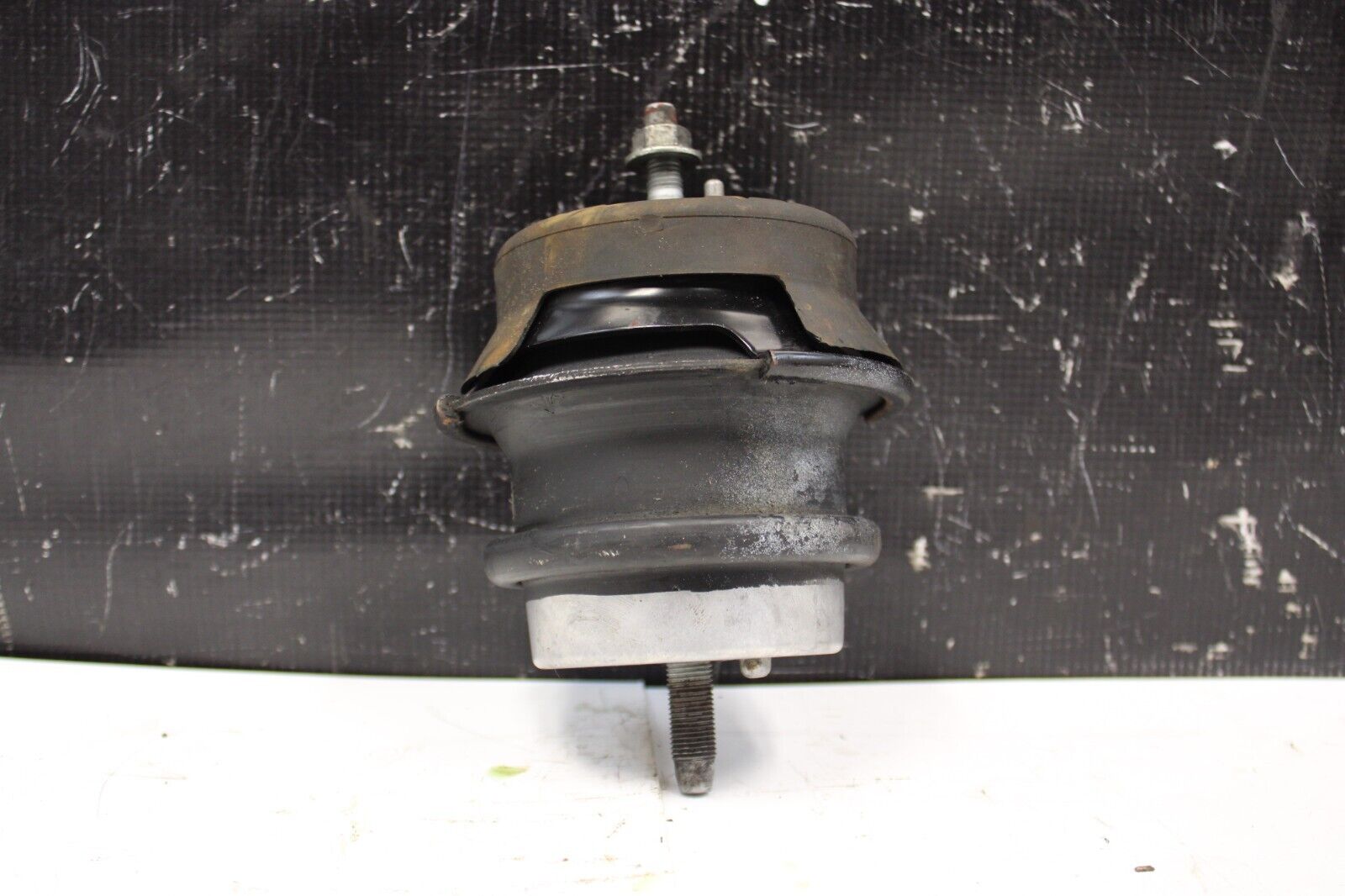 2009 NISSAN GTR GT-R R35 GTR 3.8L VR38 OEM ENGINE MOTOR MOUNT ASSY