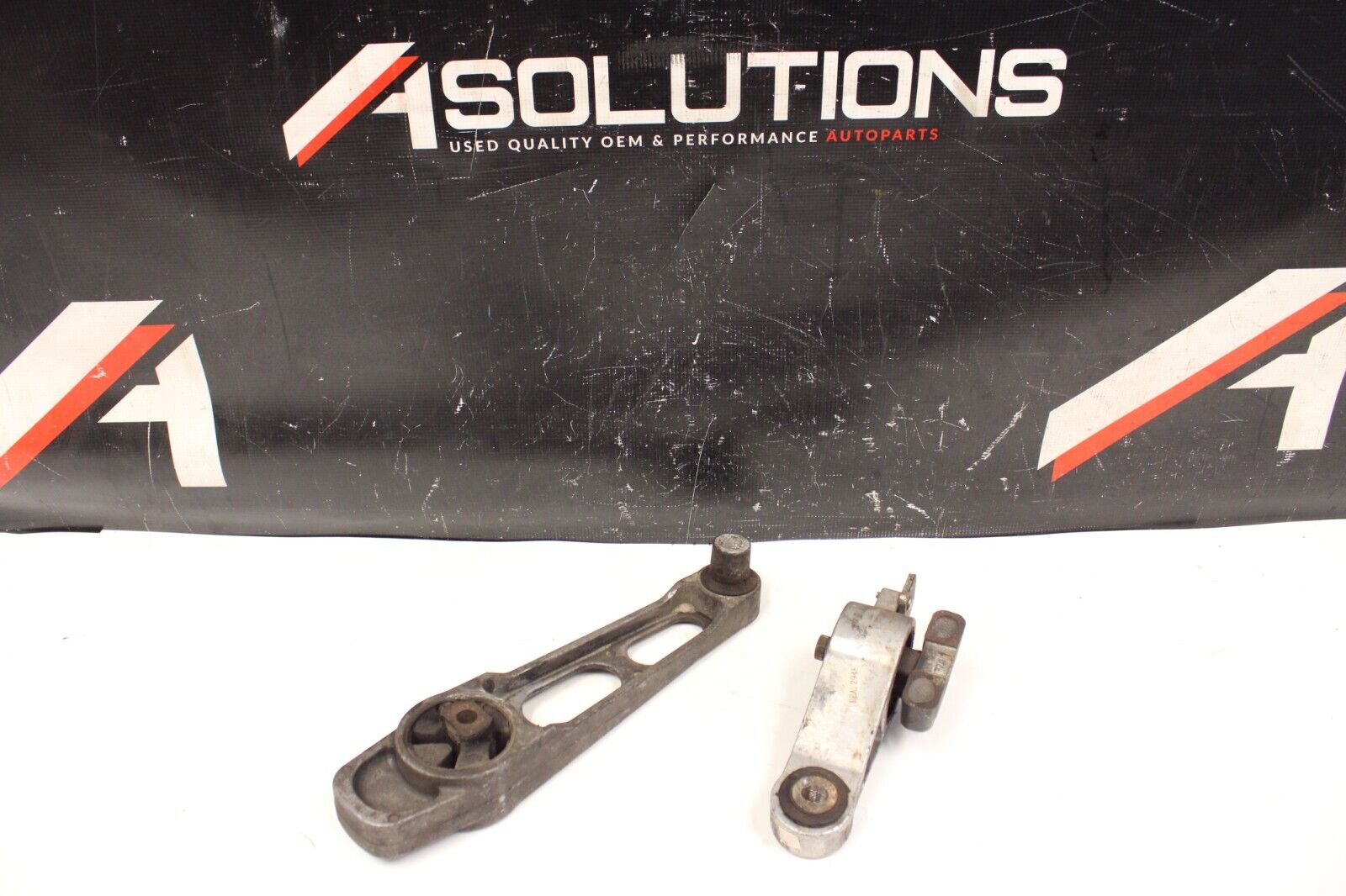 2005 Dodge Neon SRT-4 OEM Engine Mounts Upper and Lower