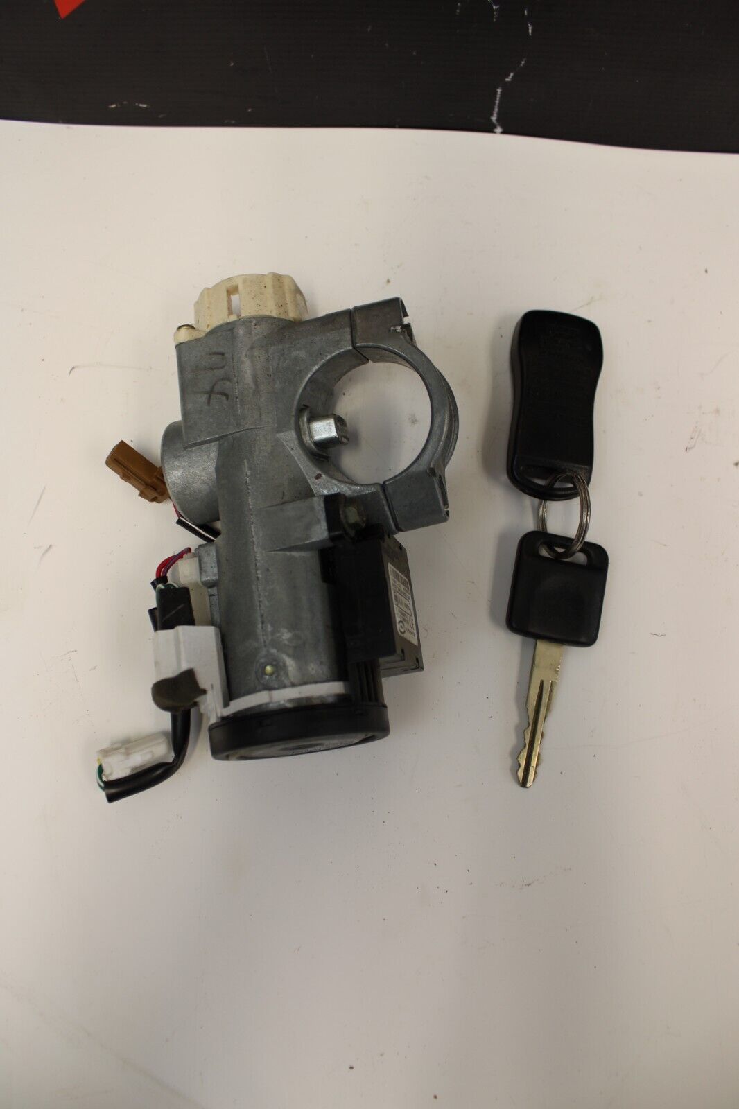 2006 Nissan 350Z CONVERTIBLE ECU ECM IGNITION SWITCH IMMOBILIZER BCM RWD M/T U1