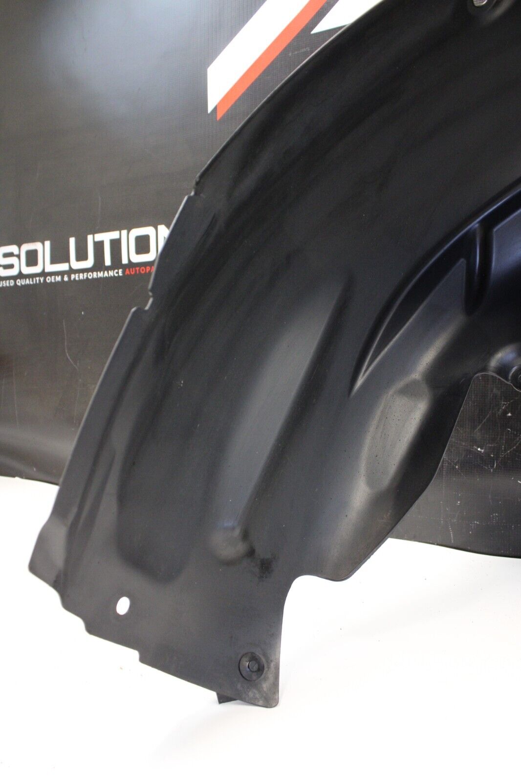 2016-2018 BMW M3 F80 Sedan Rear Left Driver Fender Liner Wheel OEM