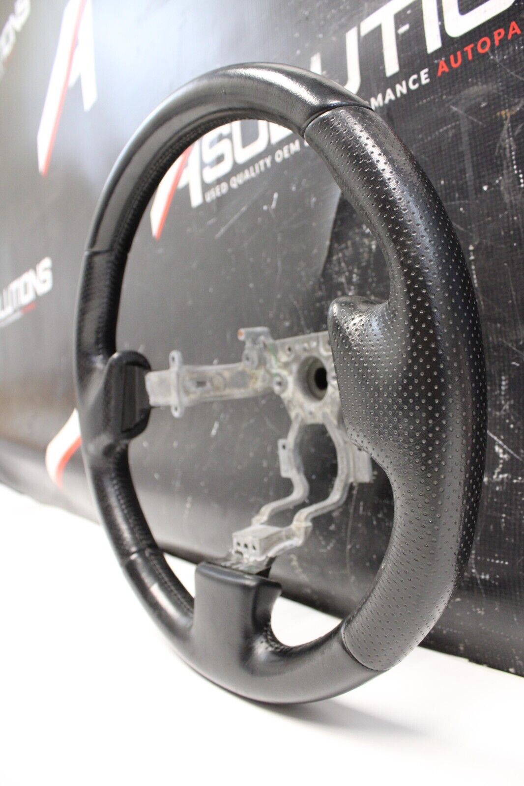 2009-2014 NISSAN GTR GT-R R35 OEM steering wheel