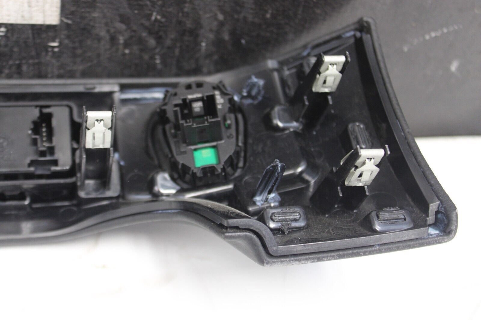 2020 TOYOTA SUPRA GR A90 B58 3.0L OEM CENTER DASH TRIM RADIO AUDIO CONTROLS
