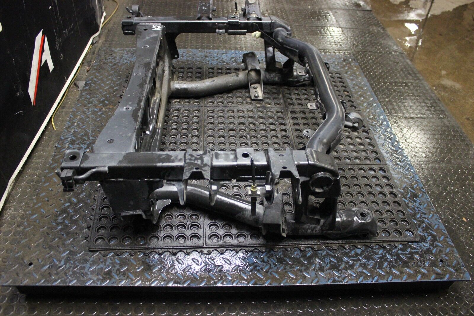 2000-2003 HONDA S2000 AP1 REAR SUBFRAME DIFF CRADLE