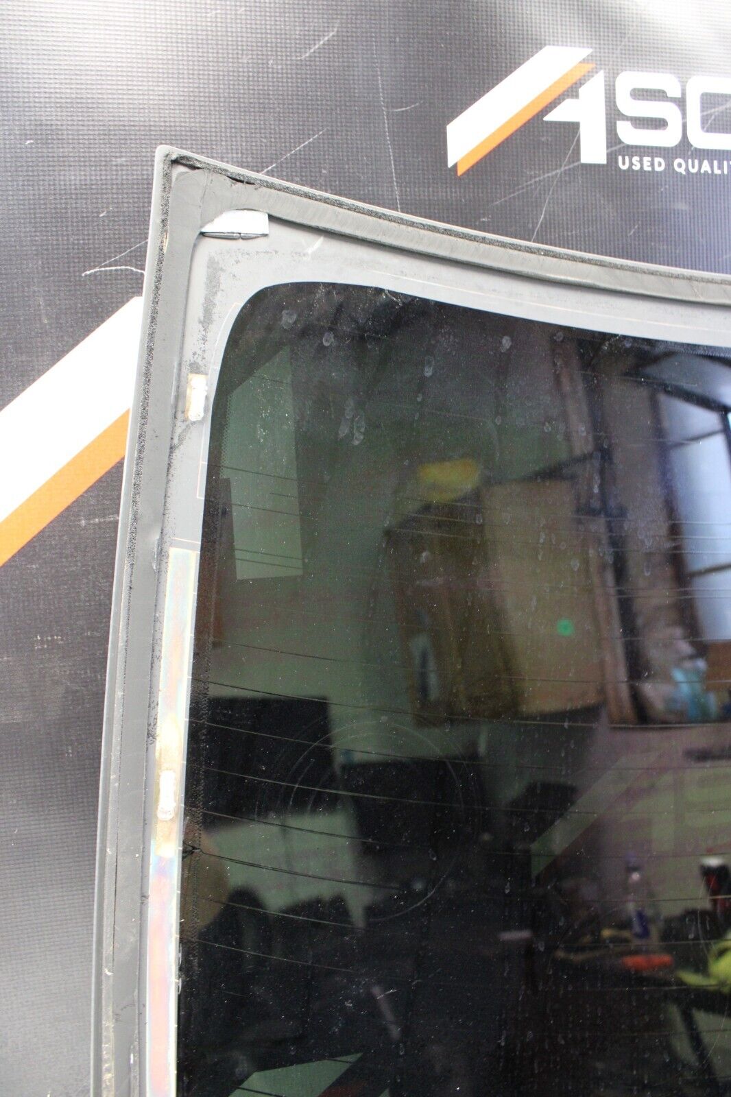 2013 NISSAN R35 GTR DBA CBA REAR WINDSHIELD OEM
