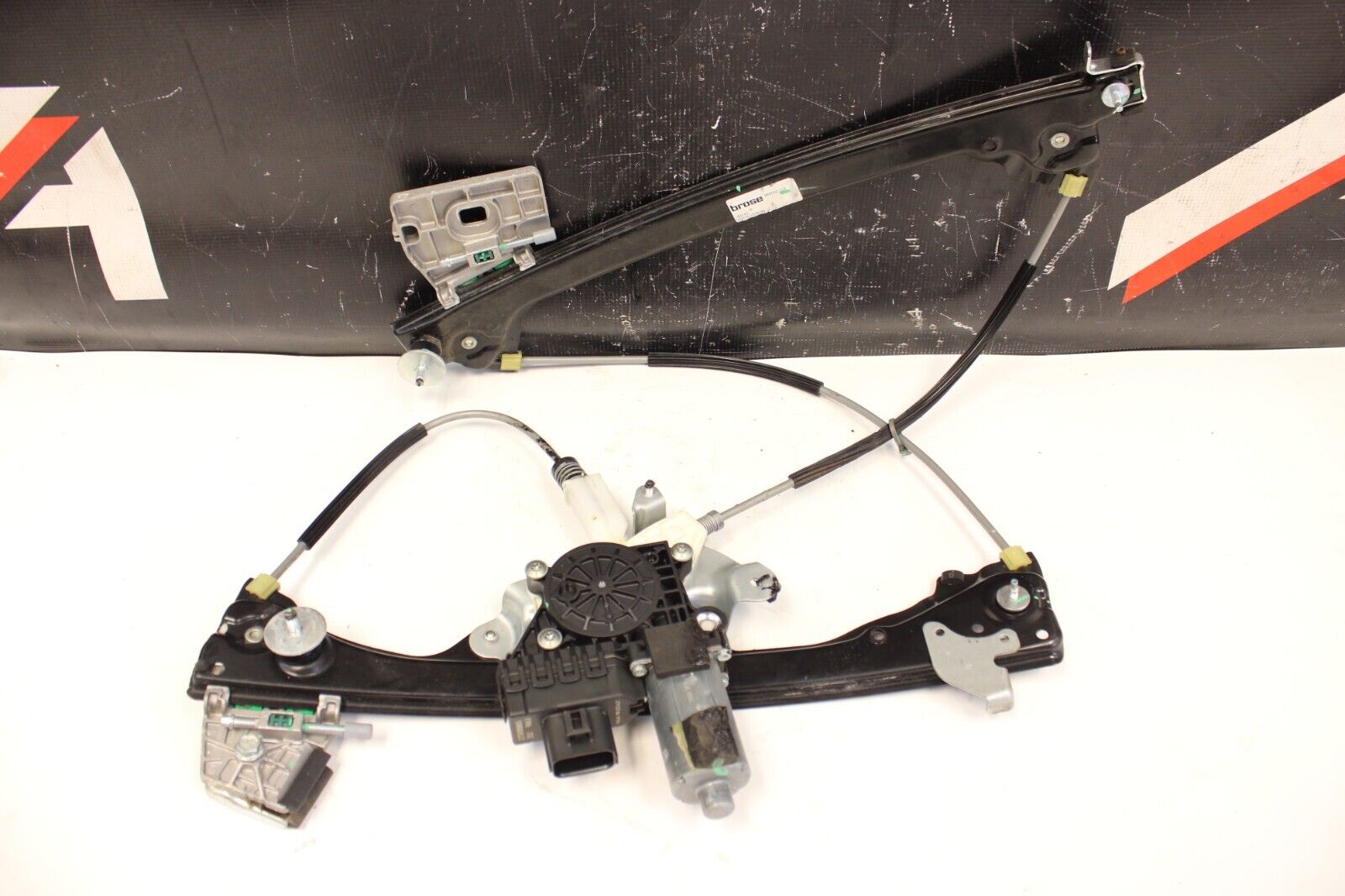 2009-2020 NISSAN GTR R35 WINDOW REGULATOR WITH MOTOR LEFT DRIVER SIDE