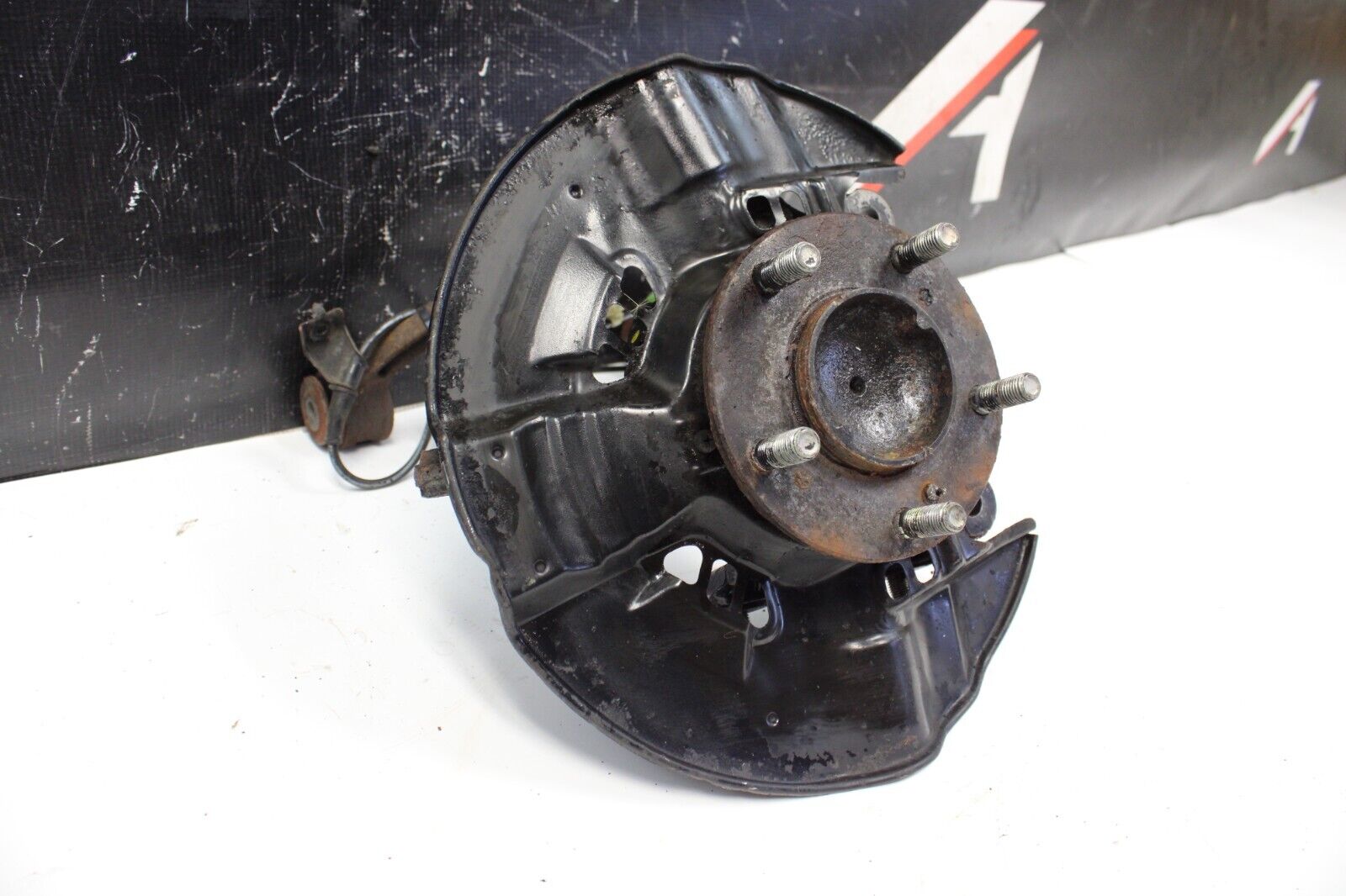 2000-2009 HONDA S2000 OEM FRONT LH DRIVER KNUCKLE SPINDLE KNEE 22K Miles!