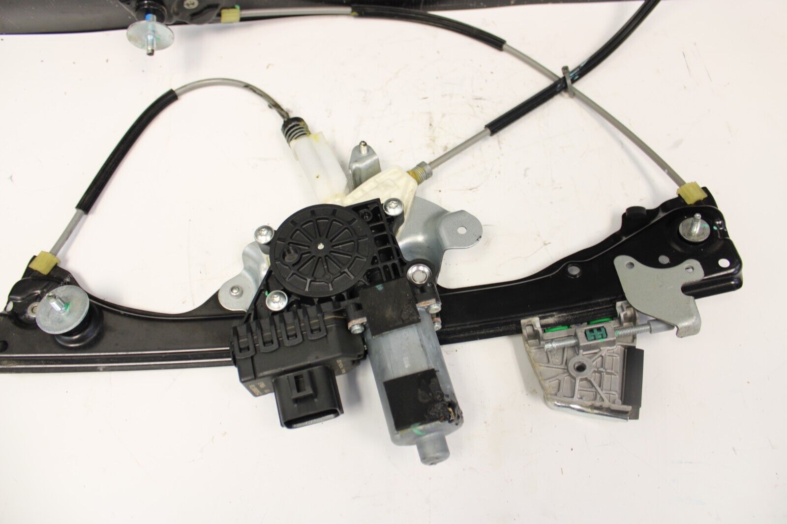 2009-2020 NISSAN GTR R35 WINDOW REGULATOR WITH MOTOR LEFT DRIVER SIDE