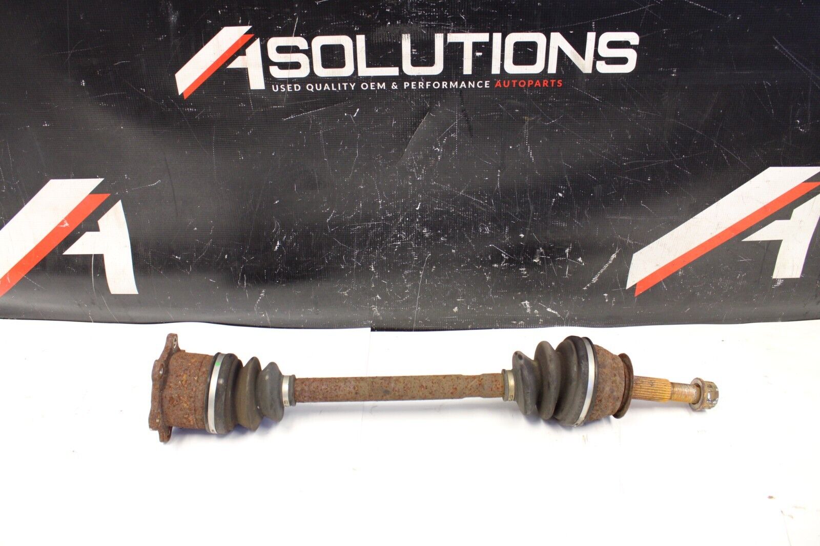 03-08 Nissan 350z Infiniti G35 rear drive axle shaft right passenger side OEM