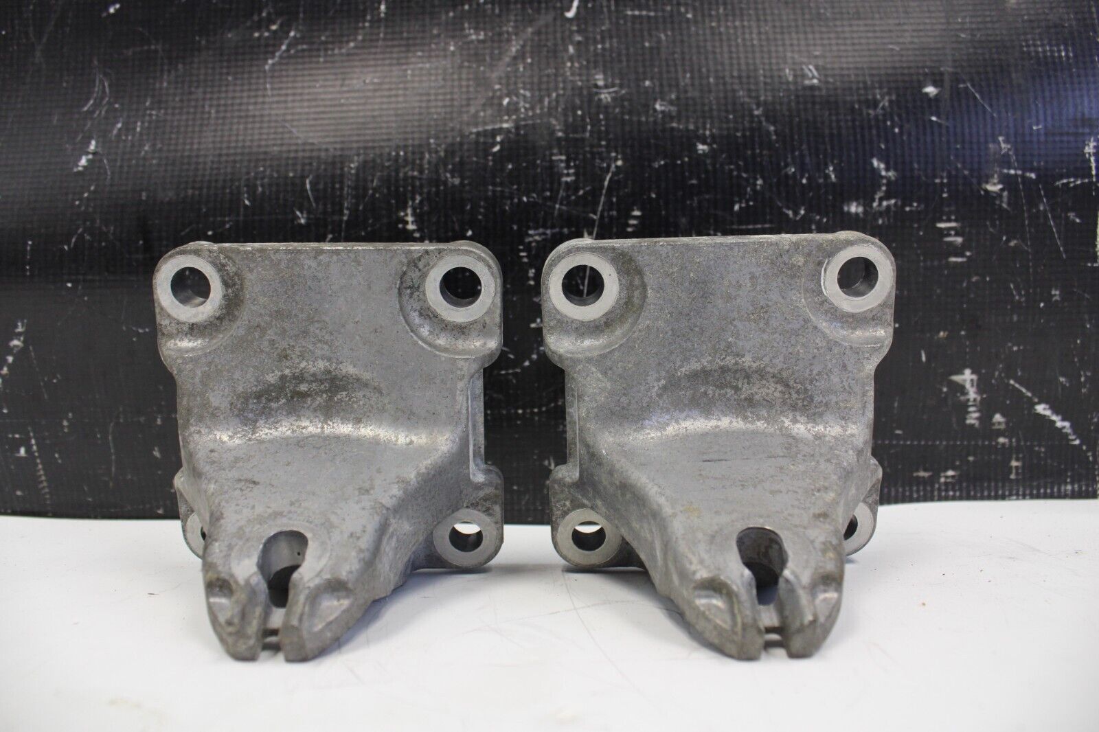 09-15 NISSAN GT-R GTR R35 VR38 ENGINE MOTOR MOUNTS BRACKET SET OEM