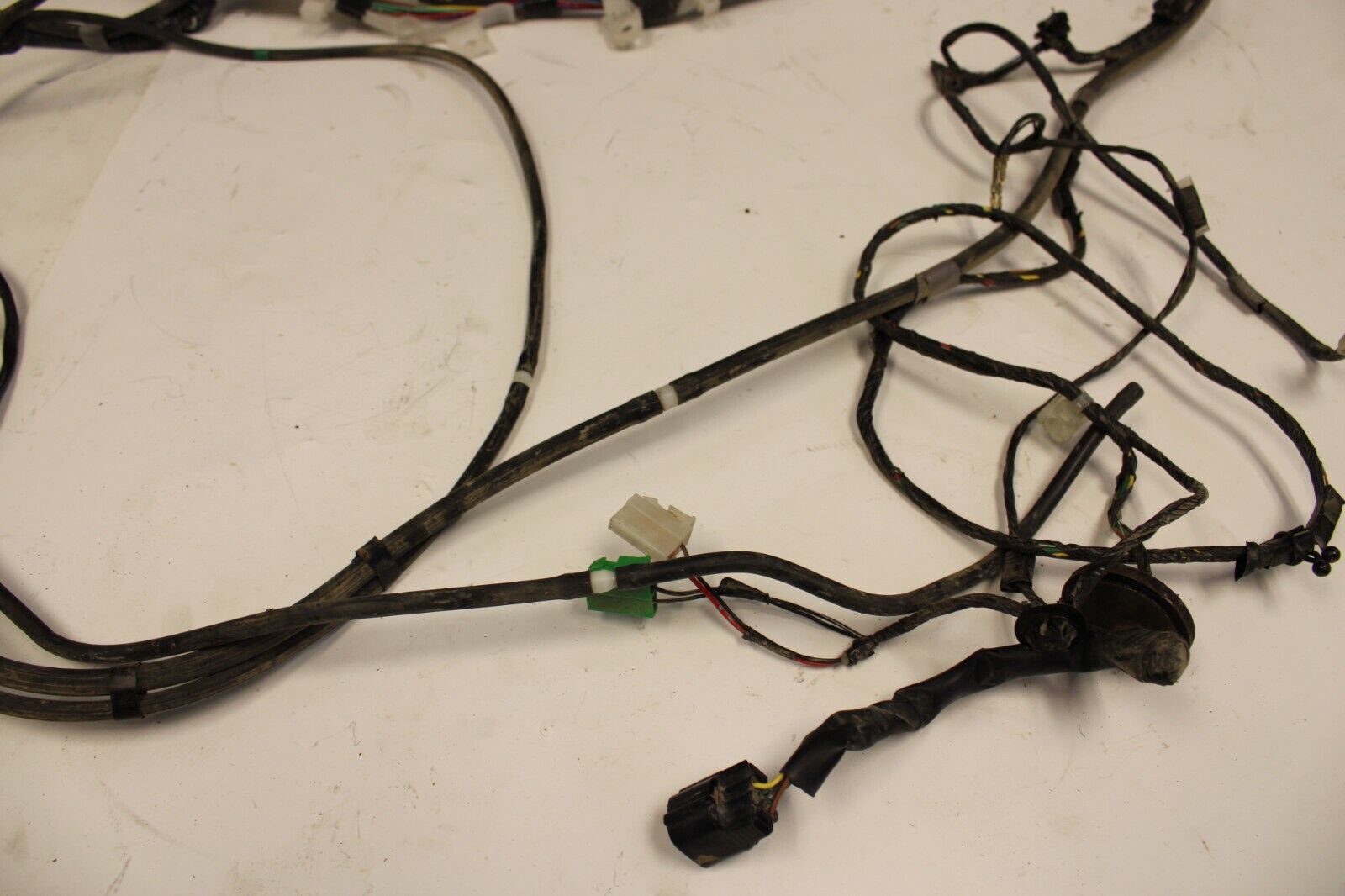 03-05 MITSUBISHI EVOLUTION EVO 8 VIII PASSENGER RIGHT INTERIOR FLOOR HARNESS