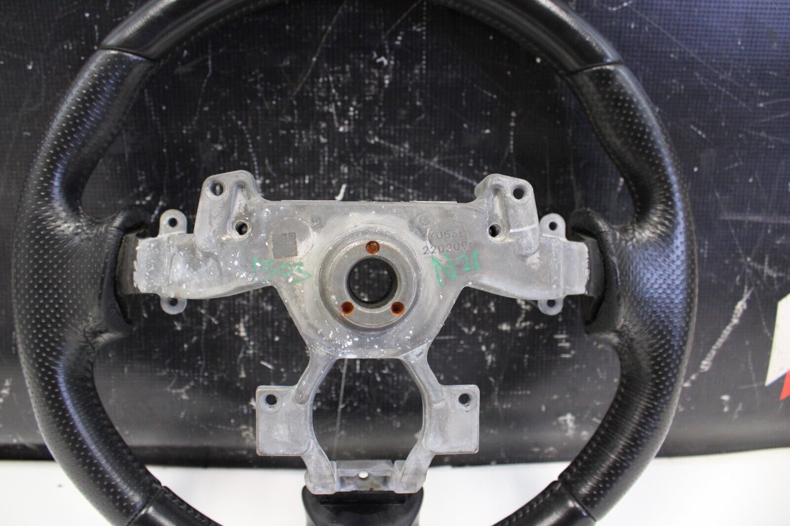 2009-2014 NISSAN GTR GT-R R35 OEM steering wheel