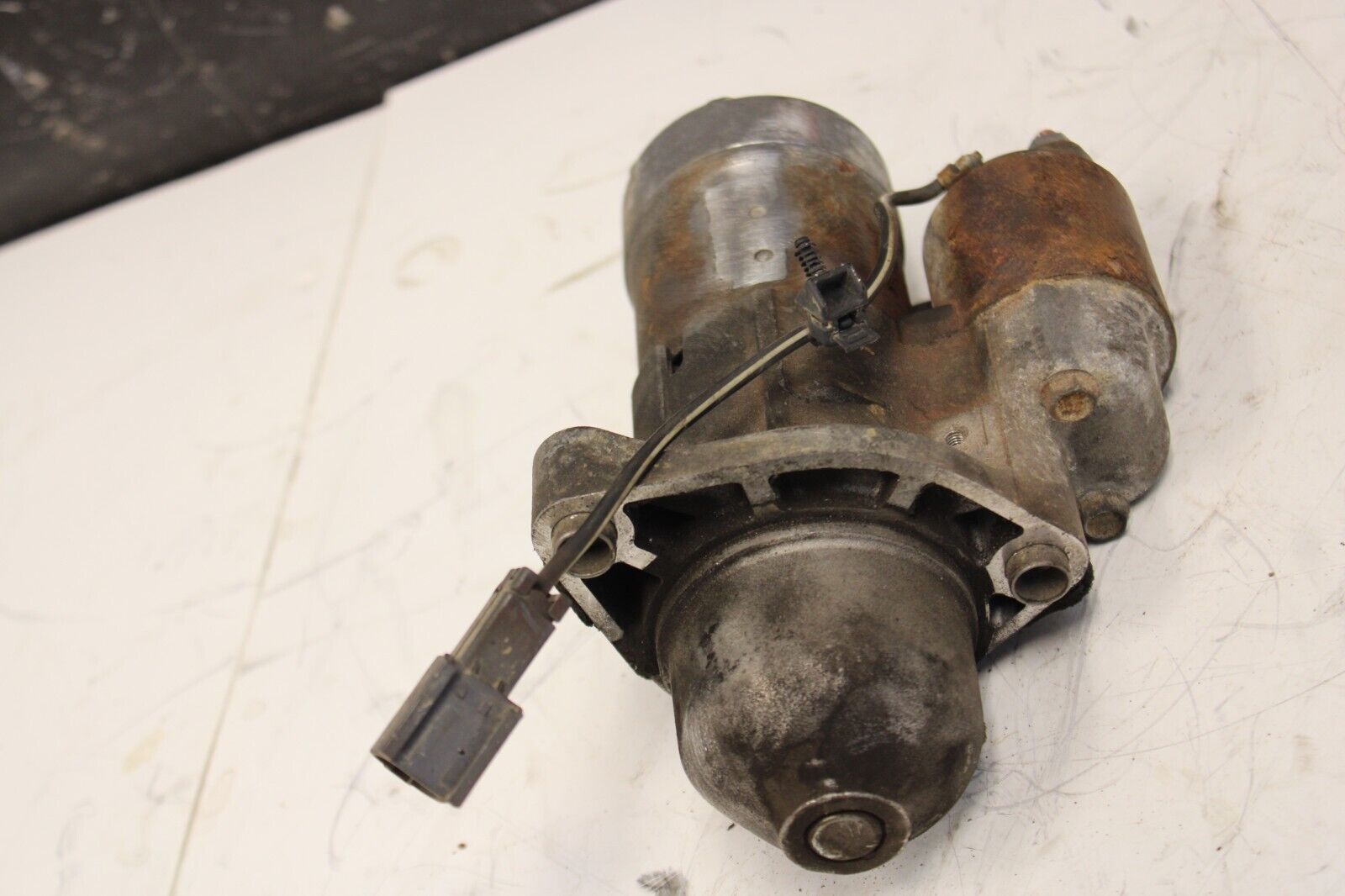 2007-2008 Nissan 350Z Z33 Starter Motor Assembly OEM