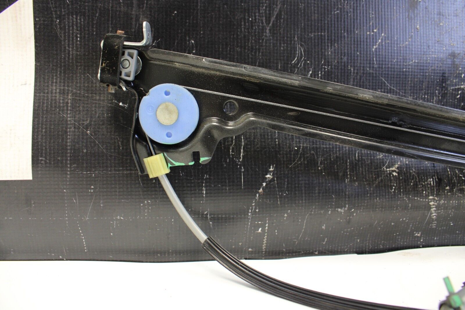2009-2020 NISSAN GTR R35 WINDOW REGULATOR WITH MOTOR LEFT DRIVER SIDE