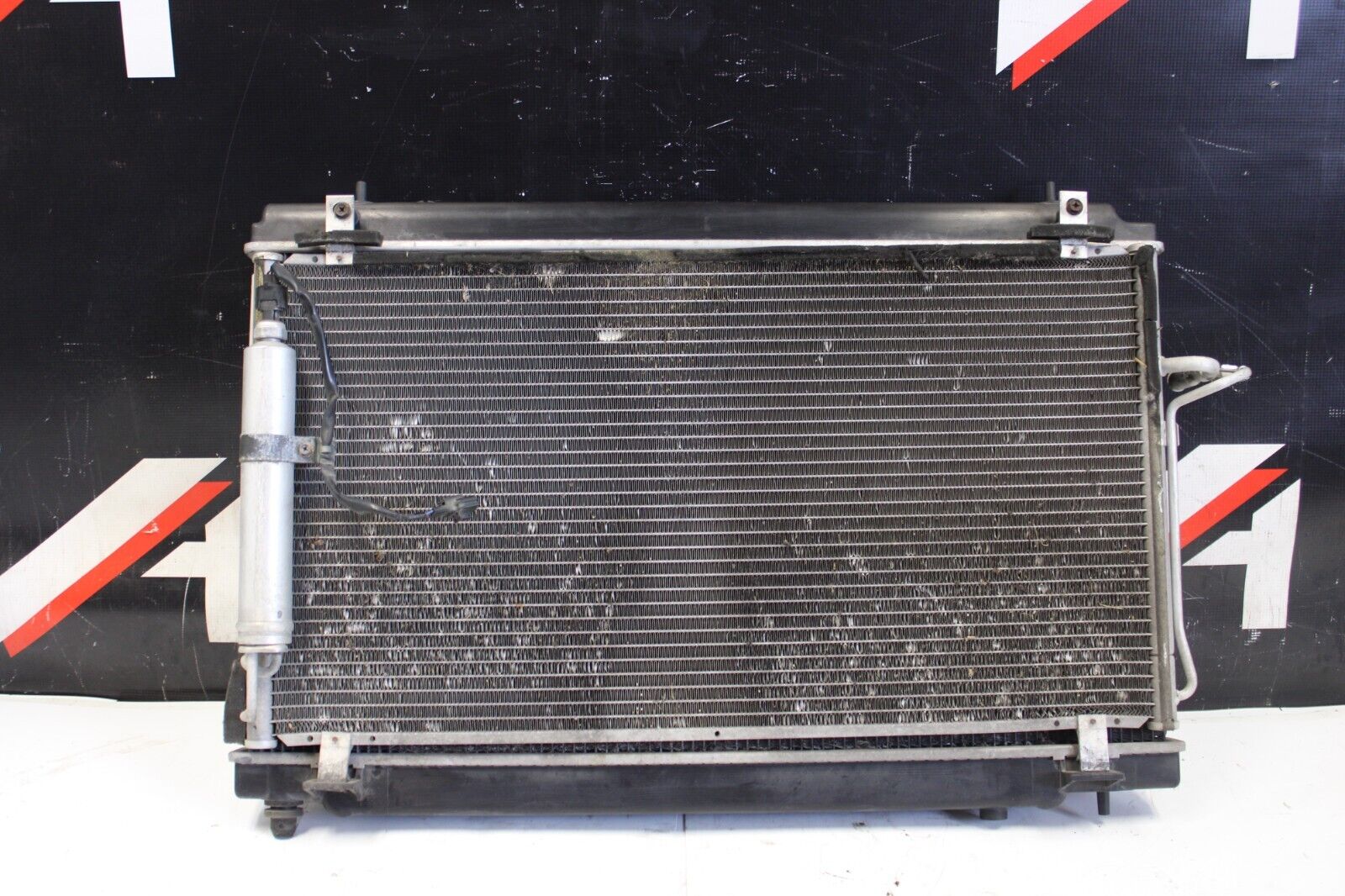 2007-2008 Nissan 350z VQ35HR A/T Auto Trans Radiator Condenser Assembly OEM