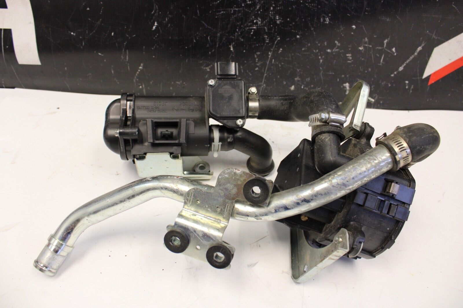 09-15 Nissan GTR R35 VR38 AWD Secondary Air Injection Smog Pump 14810JF03B OEM