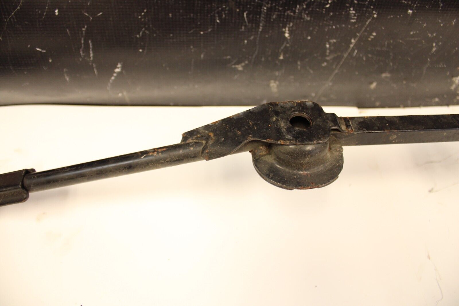 2003-2008 Nissan 350z Z33 Rear Suspension Subframe Bar Brace Crossmember OEM