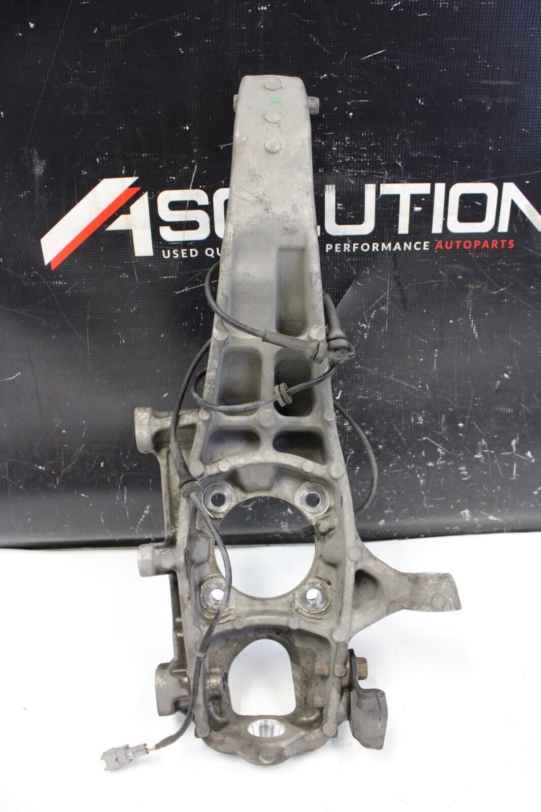 2013 Nissan GT-R GTR R35 Front RH PassKnuckle Spindle Arm Knee Assembly OEM