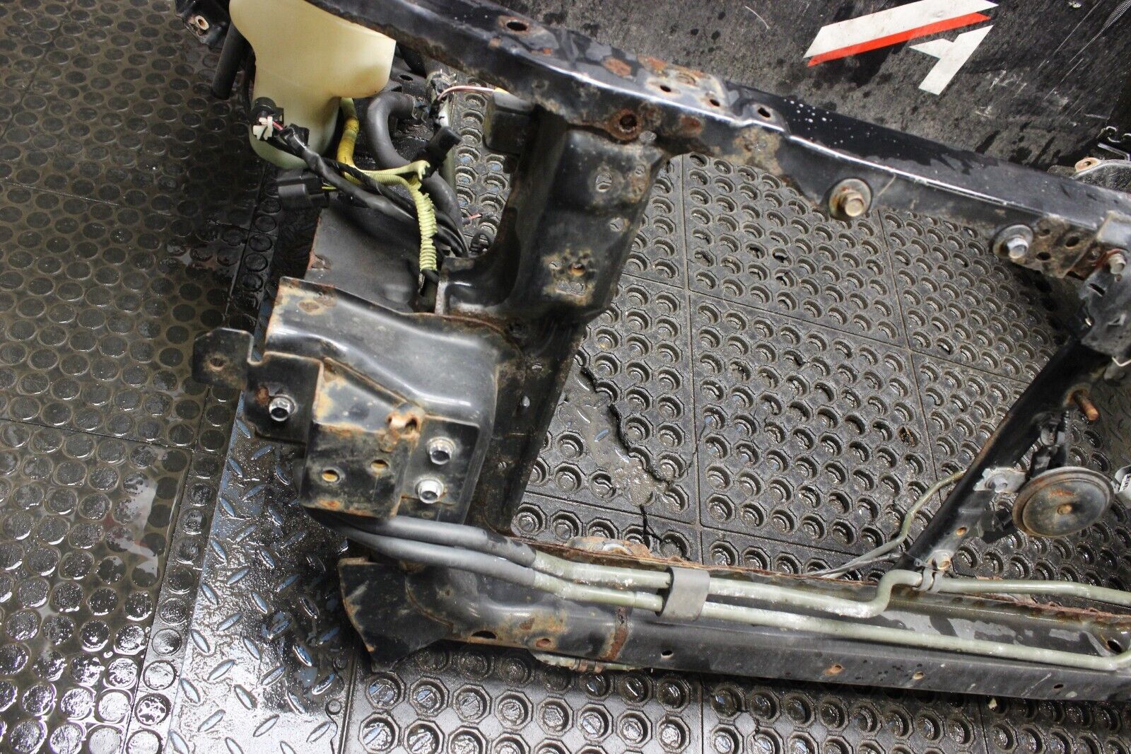 2003-2006 MITSUBISHI EVOLUTION EVO 8 9 FRONT FRAME RAILS CORE SUPPORT