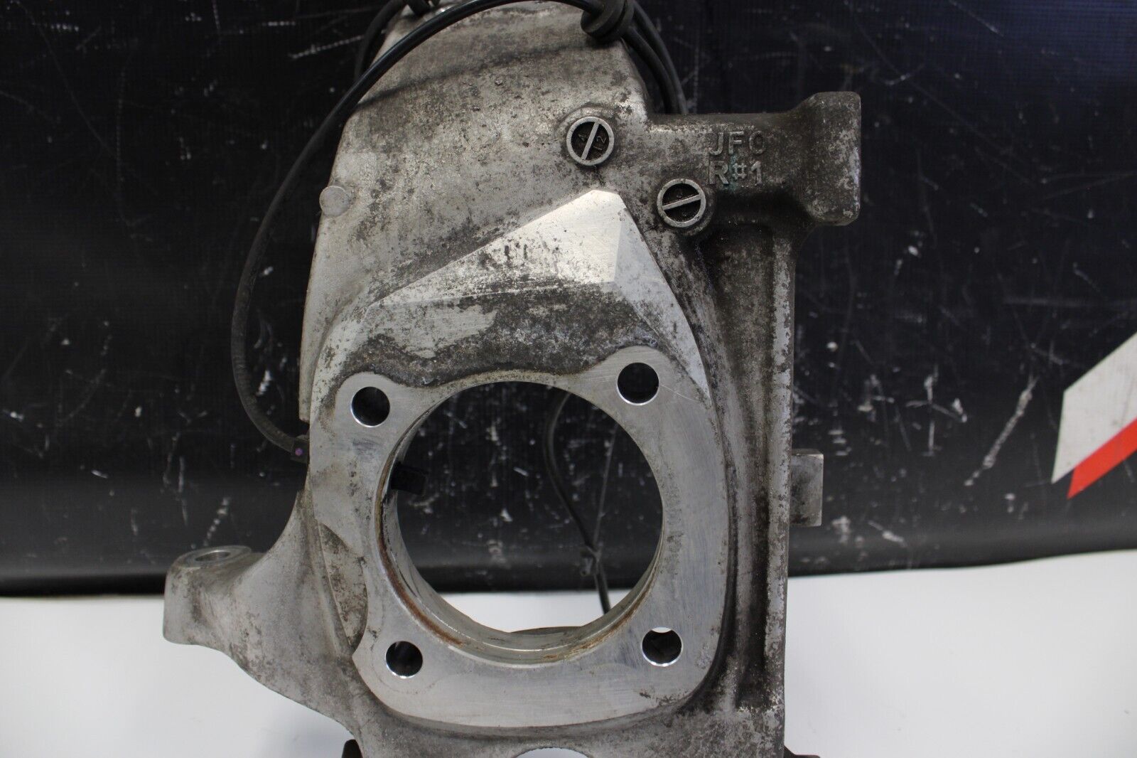 2013 Nissan GT-R GTR R35 Front RH PassKnuckle Spindle Arm Knee Assembly OEM