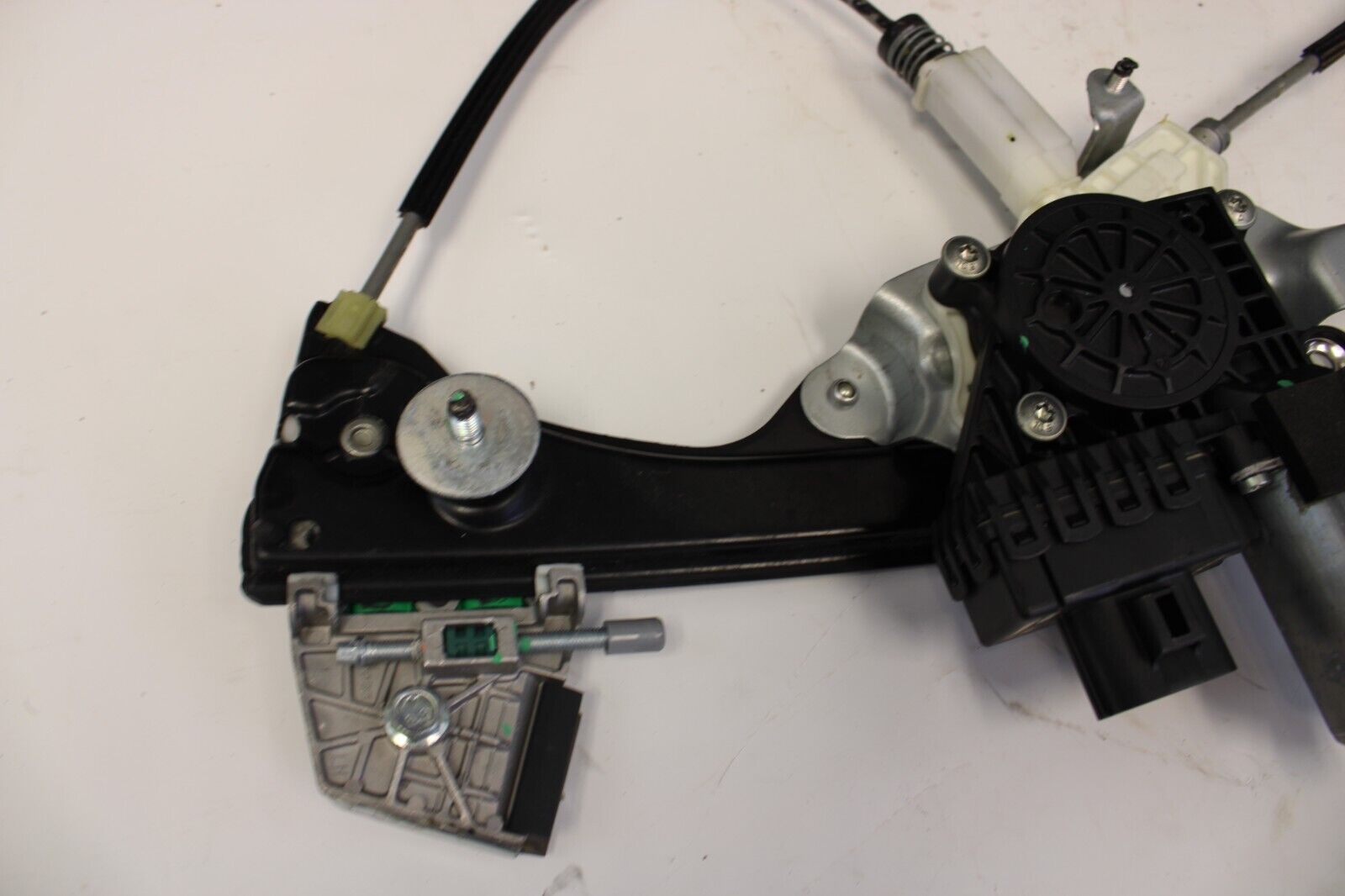 2009-2020 NISSAN GTR R35 WINDOW REGULATOR WITH MOTOR LEFT DRIVER SIDE